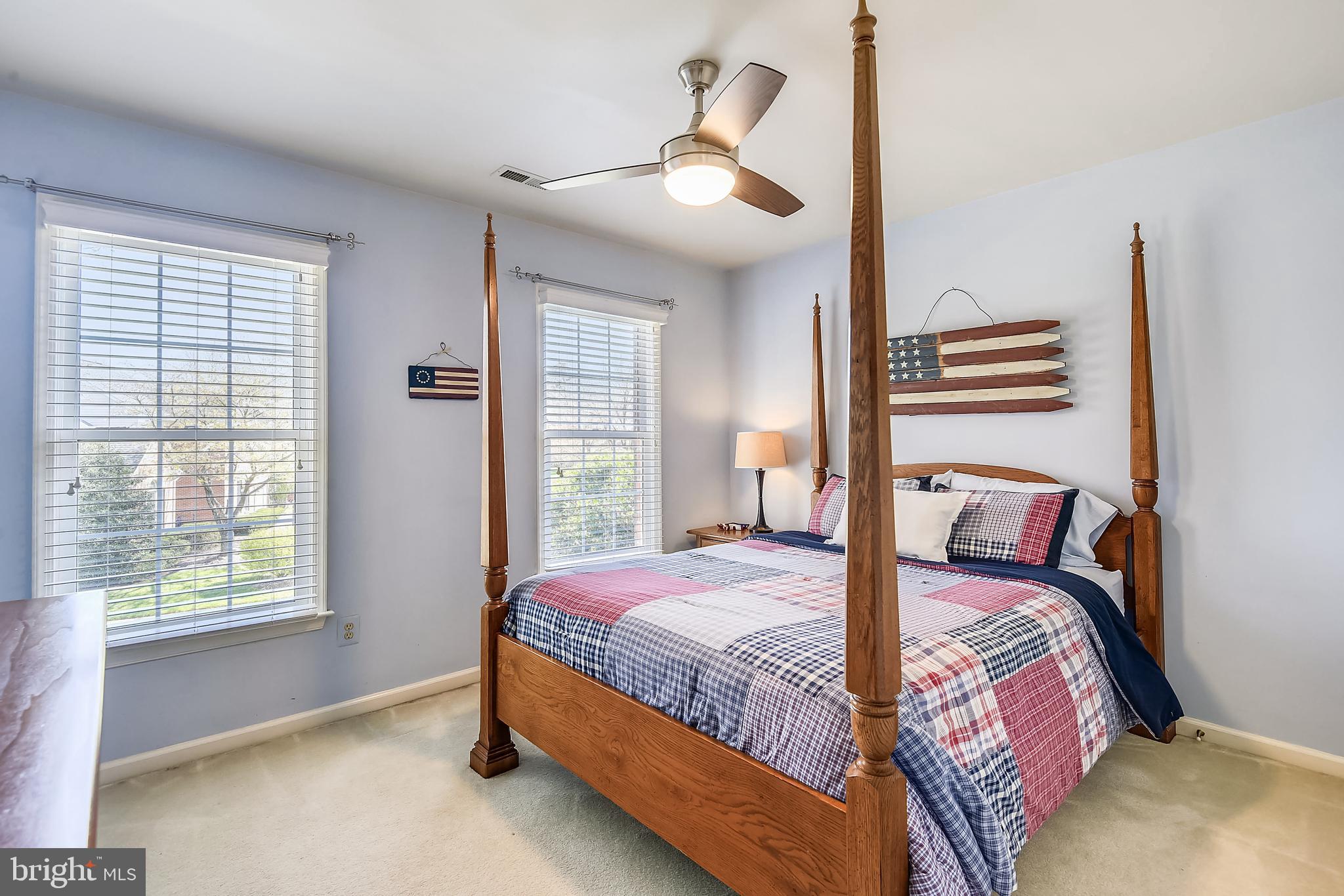 MONROE MANOR - Residential