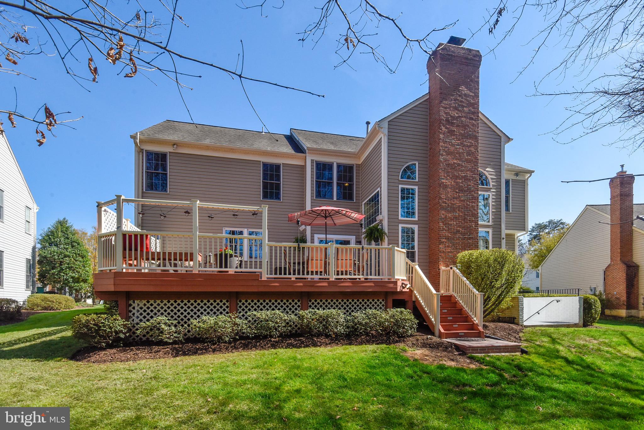 MONROE MANOR - Residential