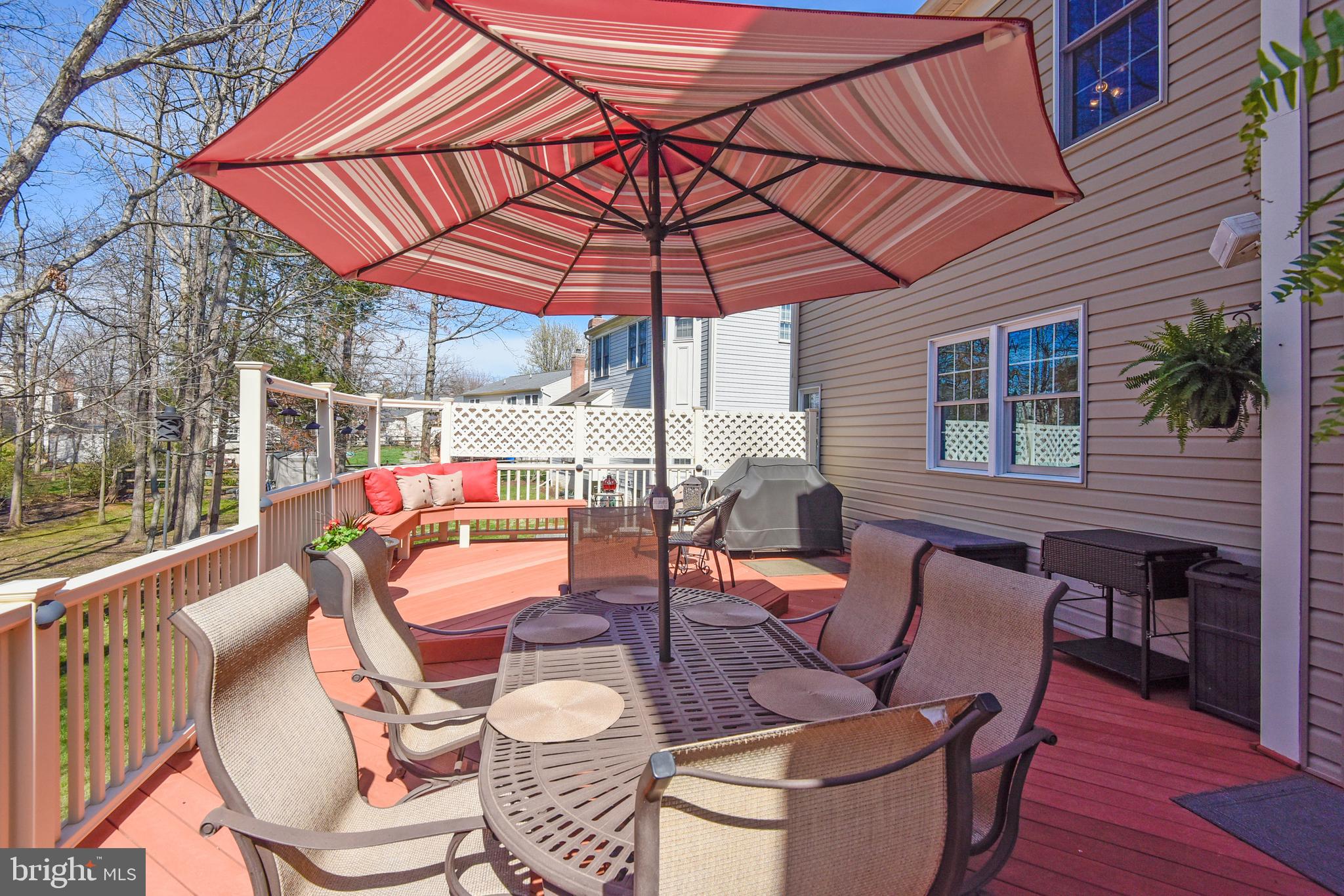 MONROE MANOR - Residential