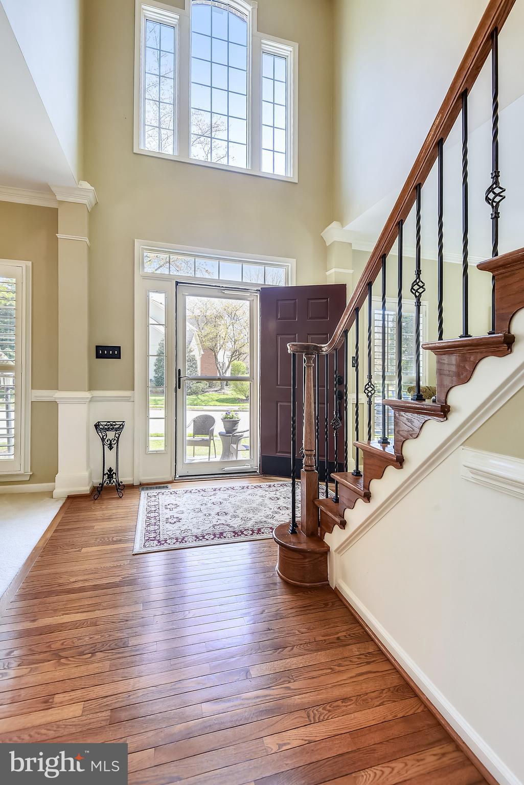 MONROE MANOR - Residential