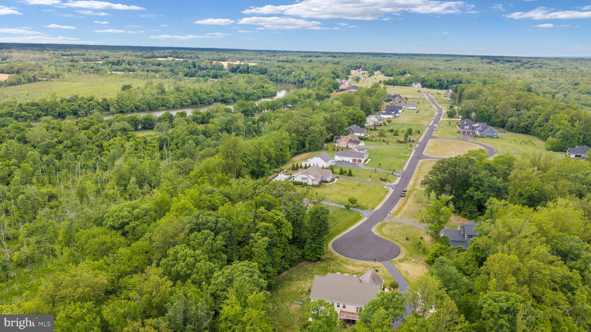 438 BRENTHEM FARM DRIVE