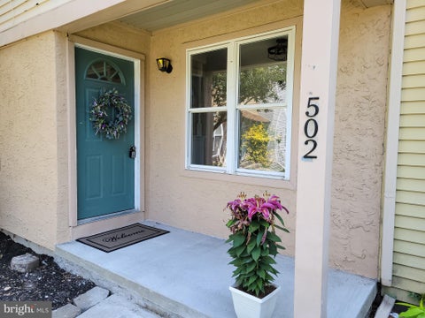 Townhouse For Sale - 502 Magnolia Court<br/> Burlington County, MARLTON, NJ 08053