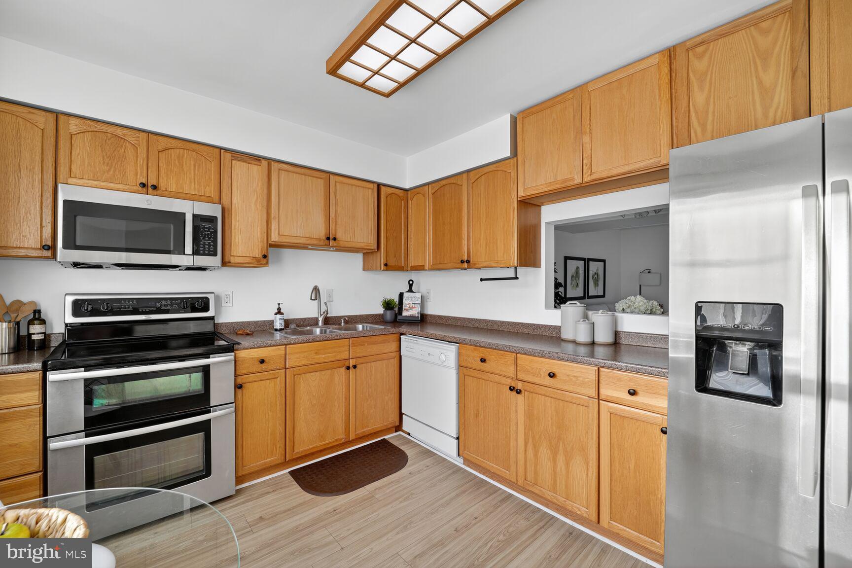 MAGOTHY ESTATES - Residential