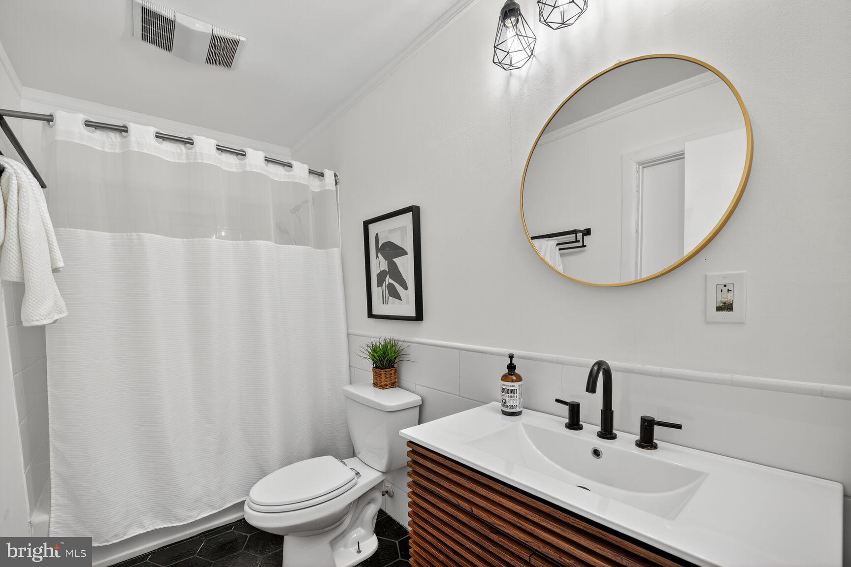 MAGOTHY ESTATES - Residential