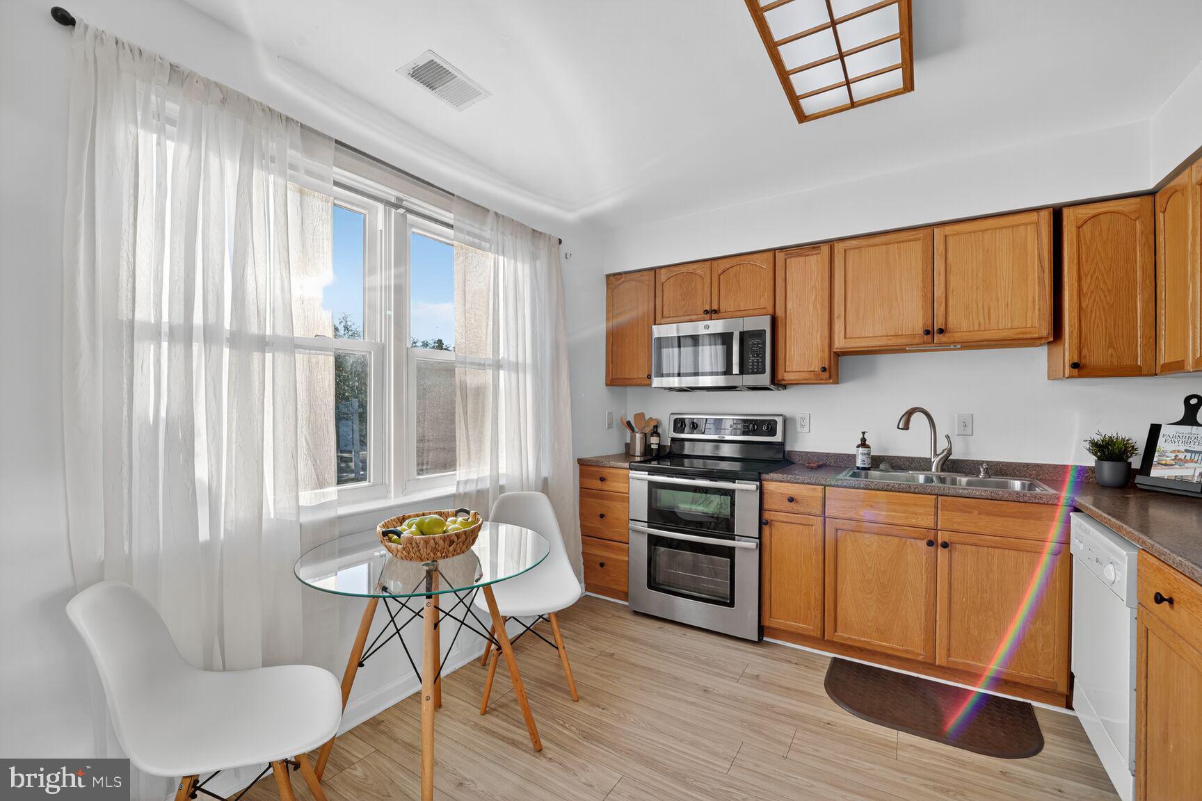 779 MATCH POINT DRIVE