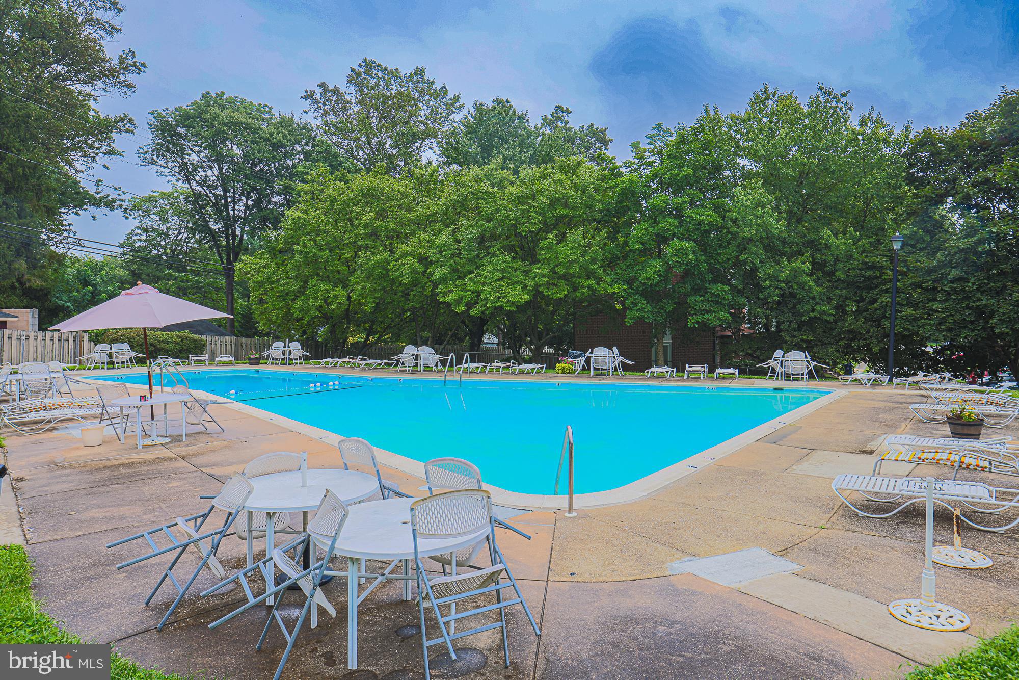 GREENBERRY WOODS - Residential