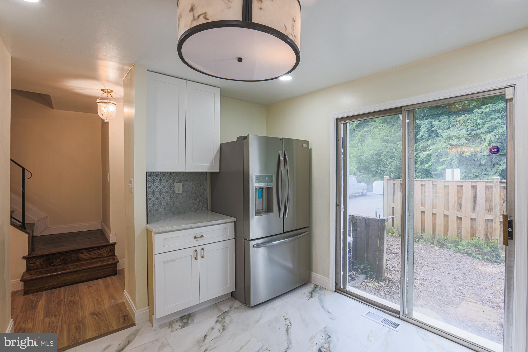 GREENBERRY WOODS - Residential