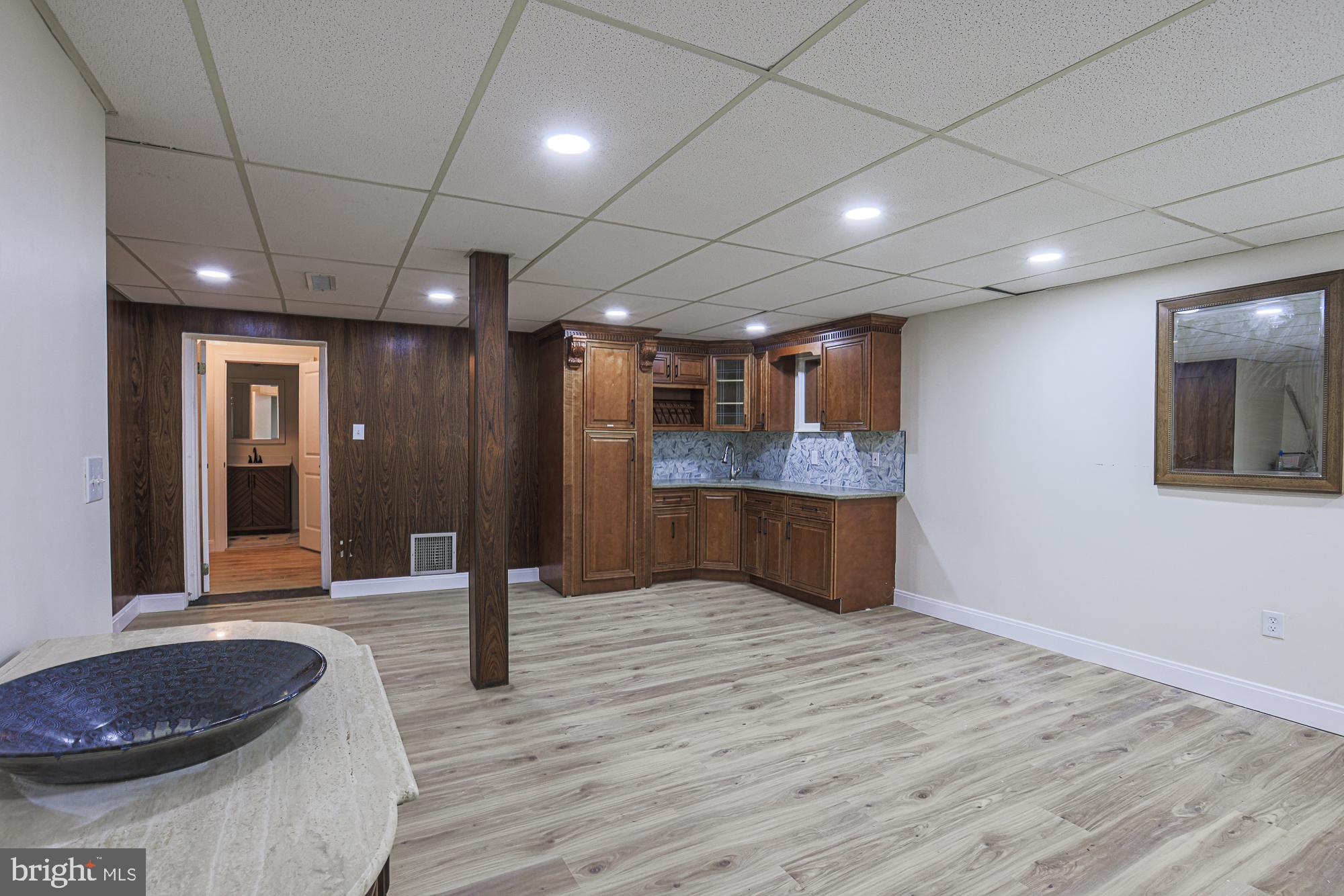 GREENBERRY WOODS - Residential