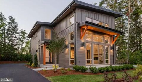 Homes For Sale - 111 Babbs Mountain Road<br/> Frederick County, WINCHESTER, VA 22603