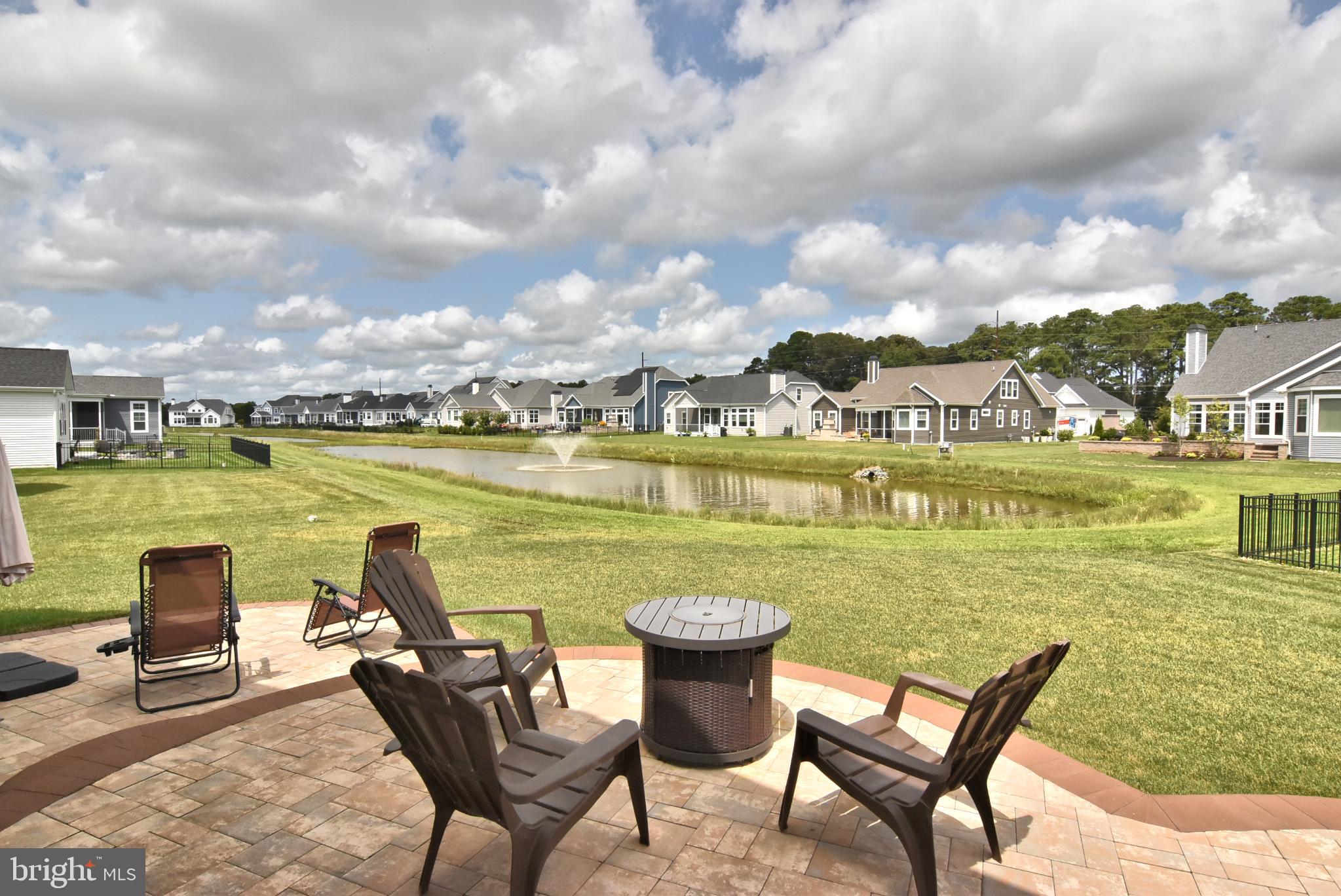 24173 BUNTING CIRCLE