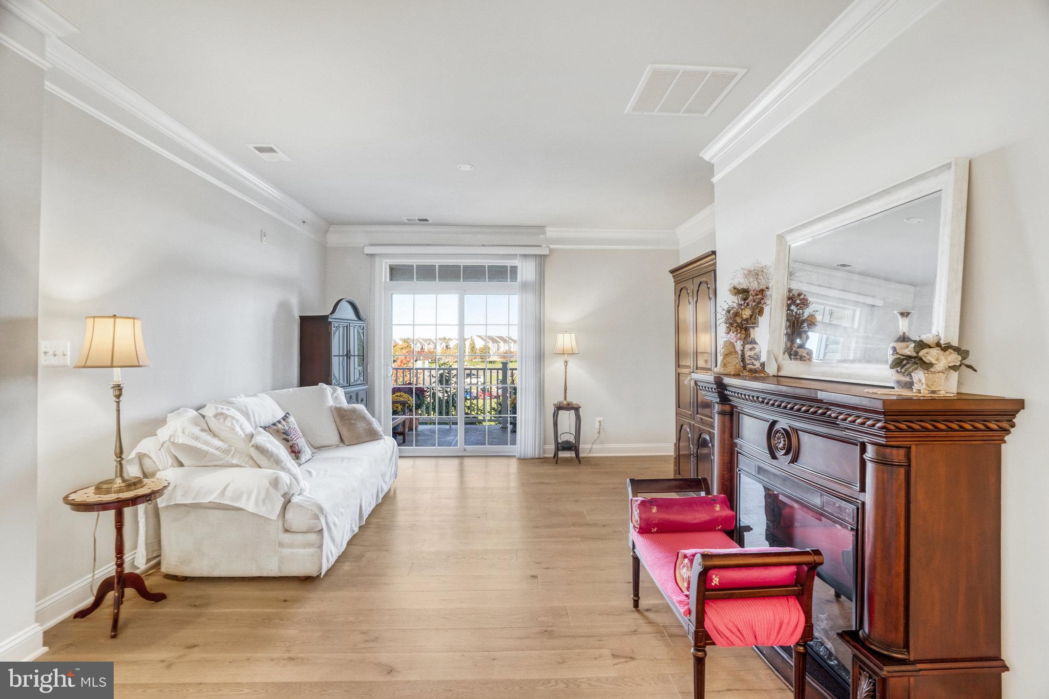 REGENCY AT ASHBURN - Residential