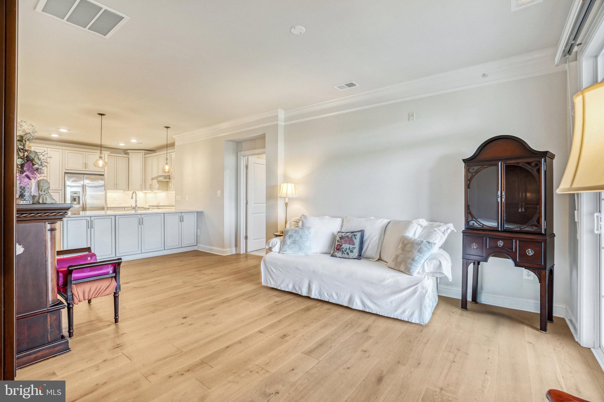 REGENCY AT ASHBURN - Residential