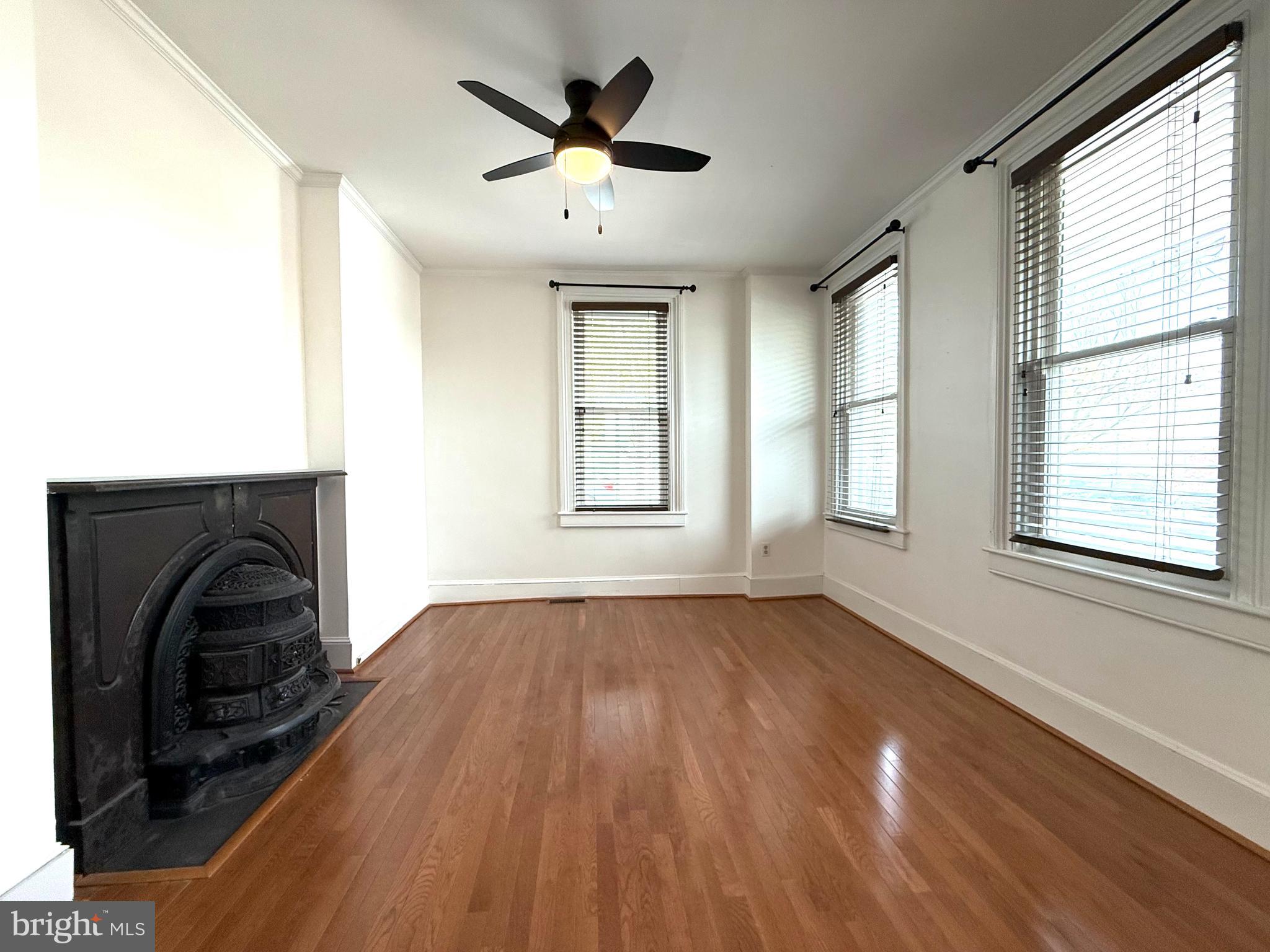 WOODBERRY - Residential Lease