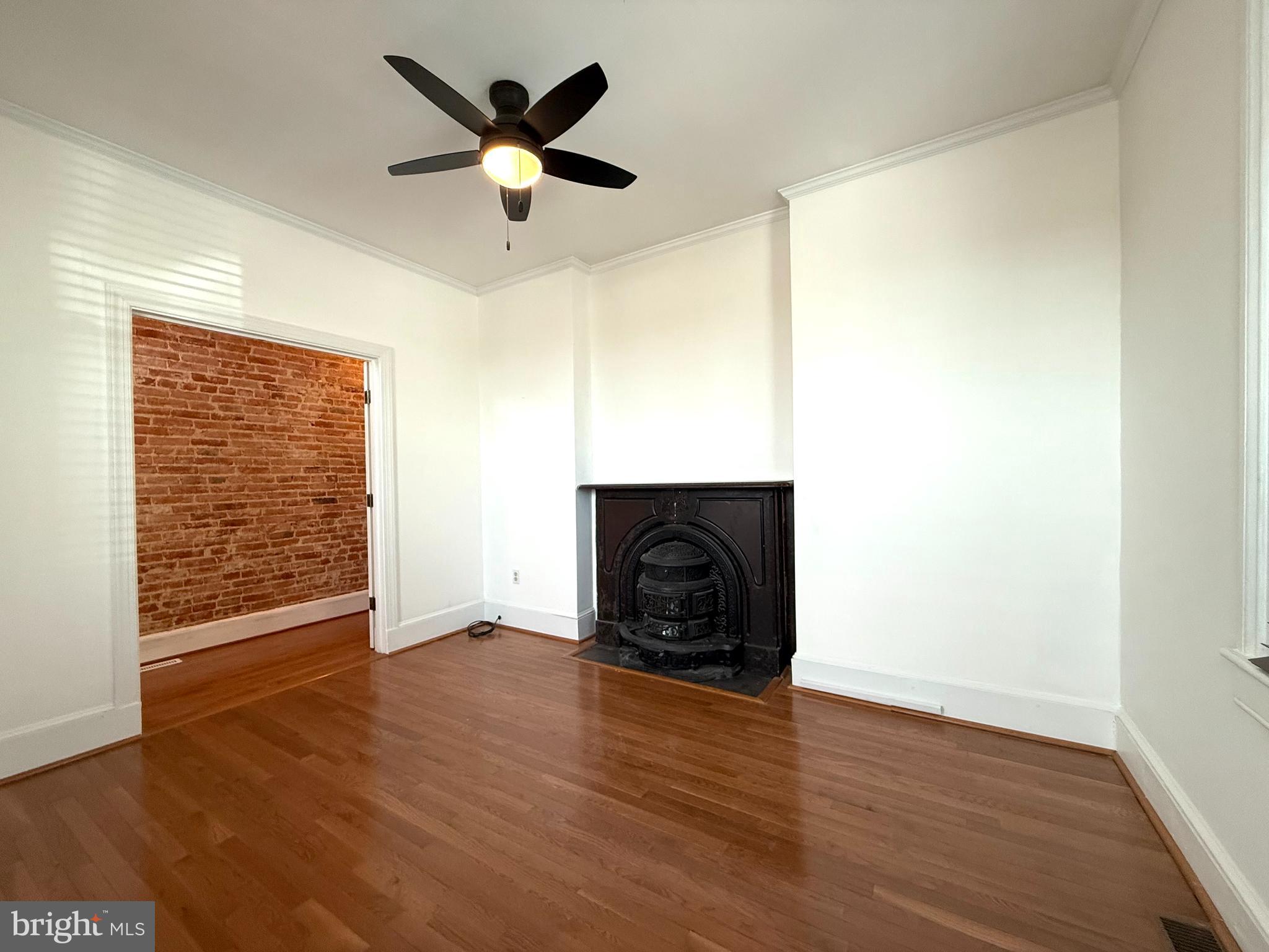 WOODBERRY - Residential Lease