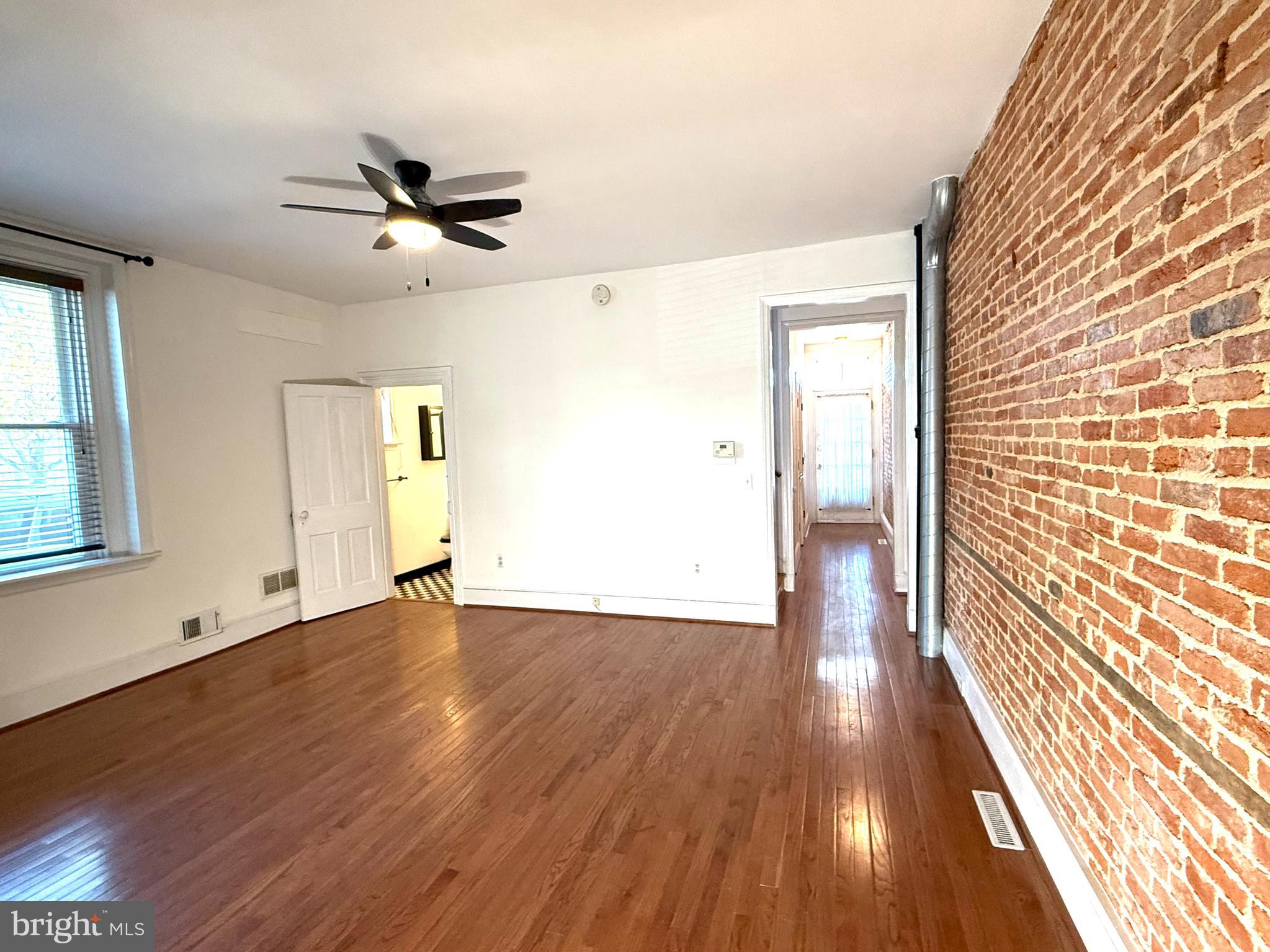 WOODBERRY - Residential Lease