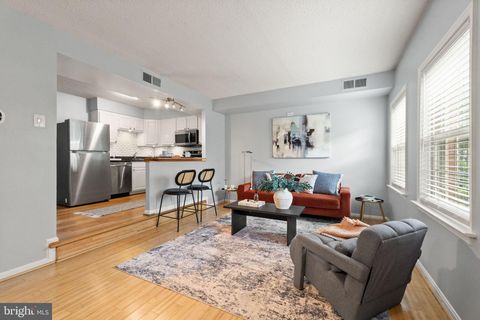 122 N BEDFORD STREET A ARLINGTON VA 22201