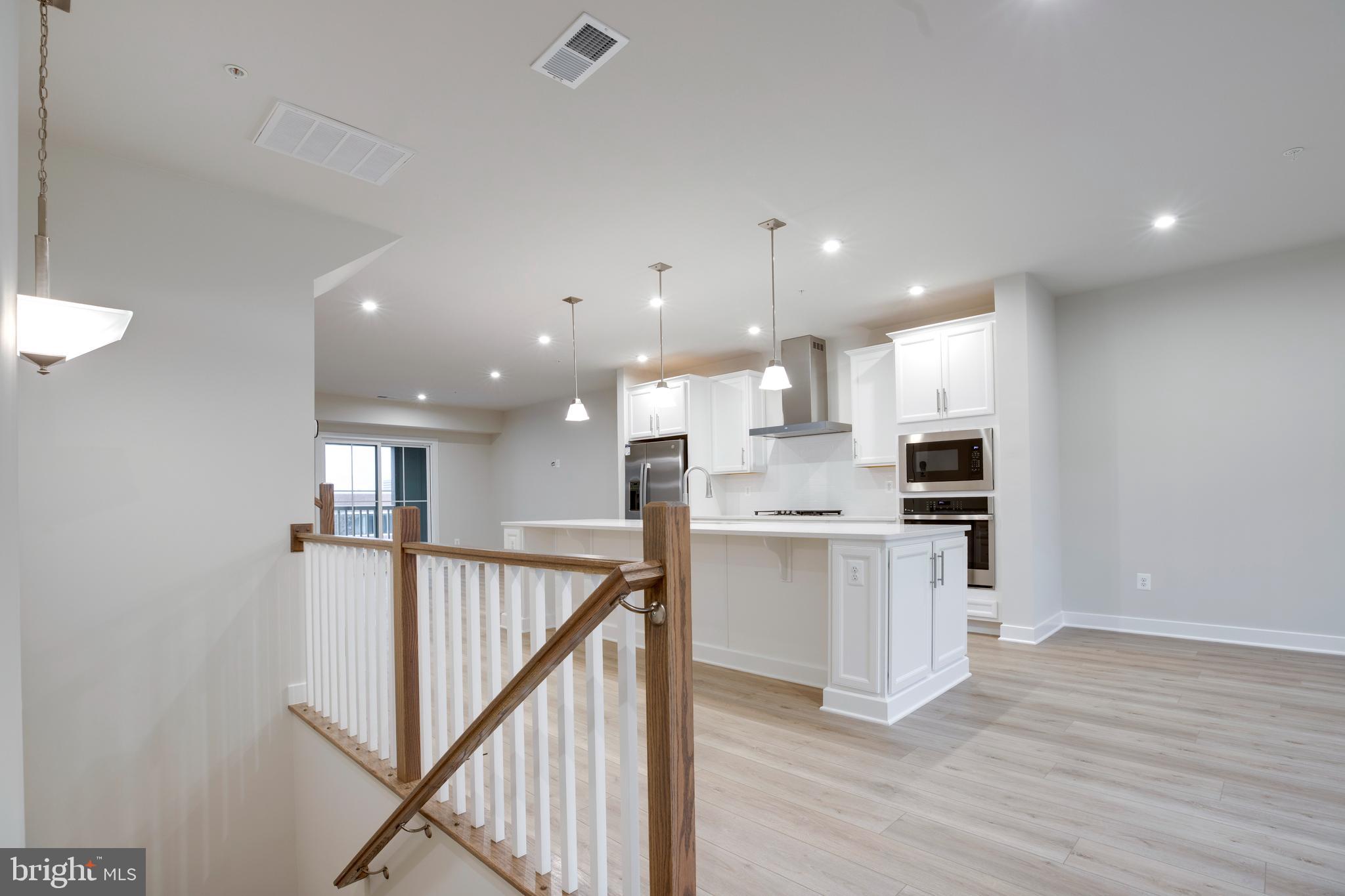 ELLIPSE AT WESTFIELDS - Residential Lease