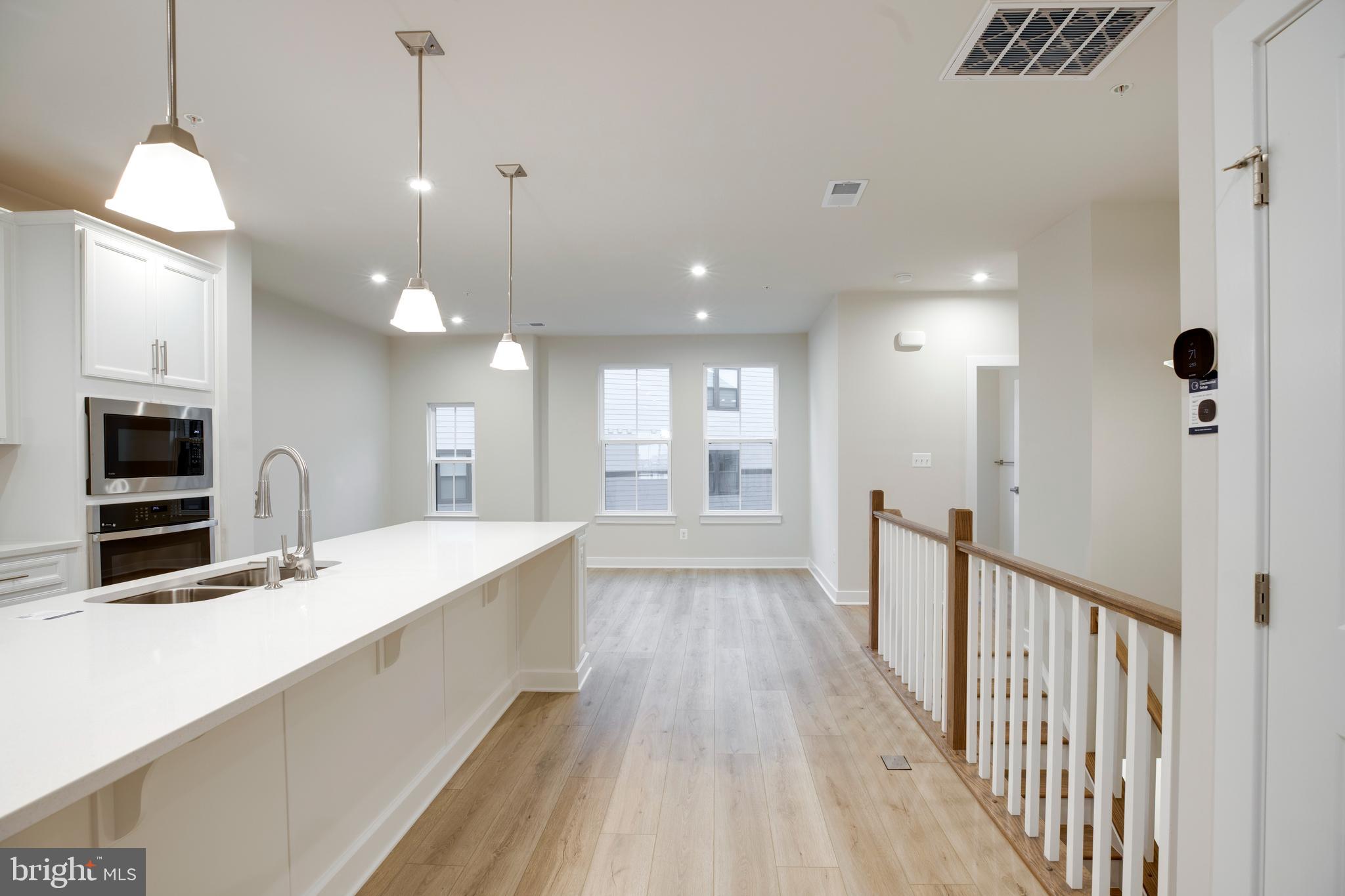 ELLIPSE AT WESTFIELDS - Residential Lease