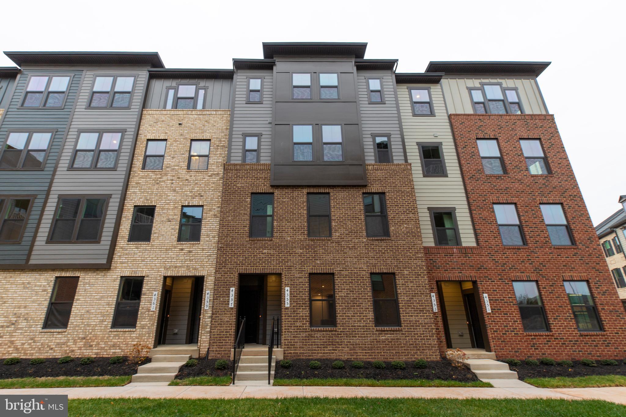 ELLIPSE AT WESTFIELDS - Residential Lease