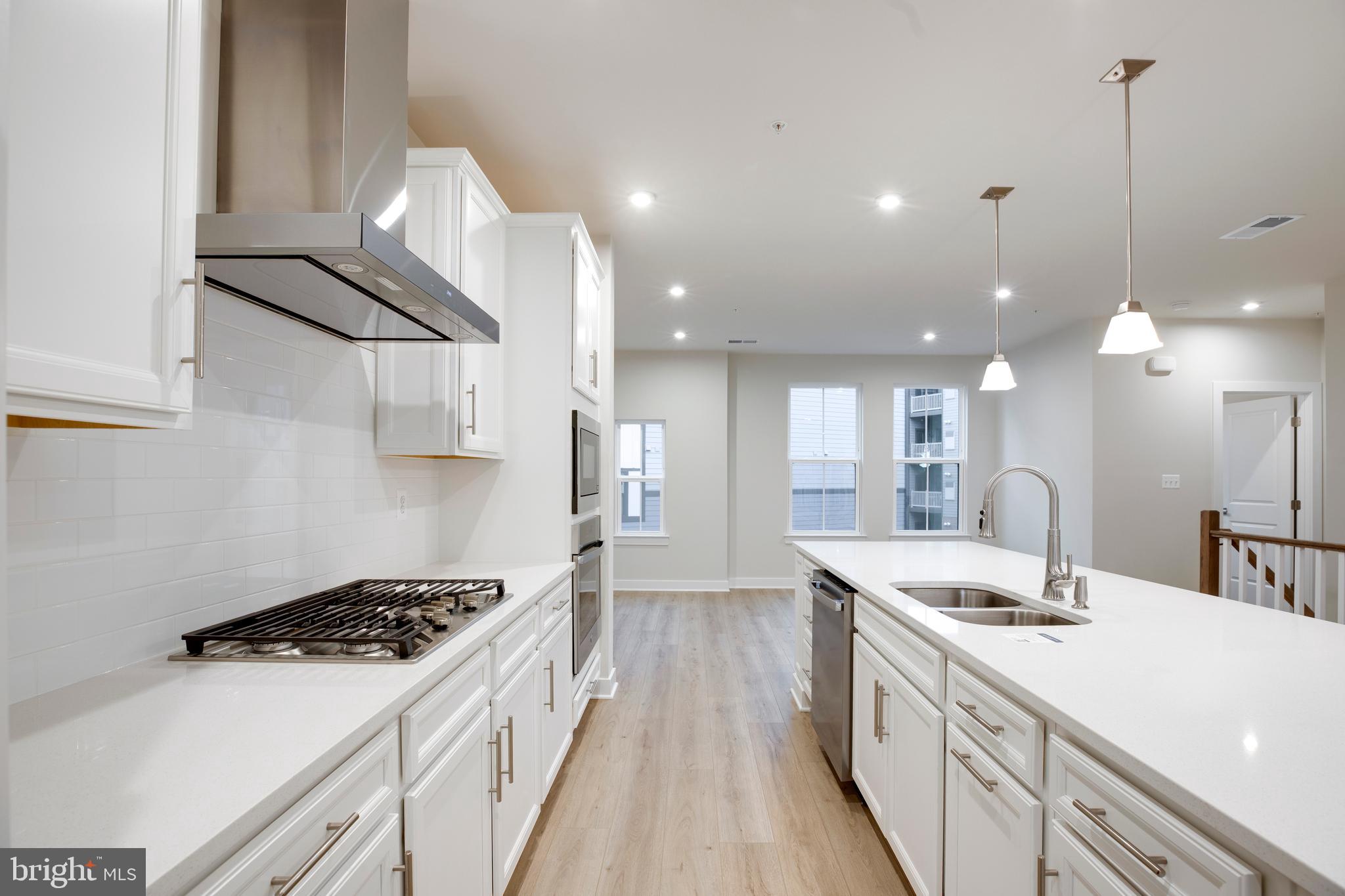 ELLIPSE AT WESTFIELDS - Residential Lease