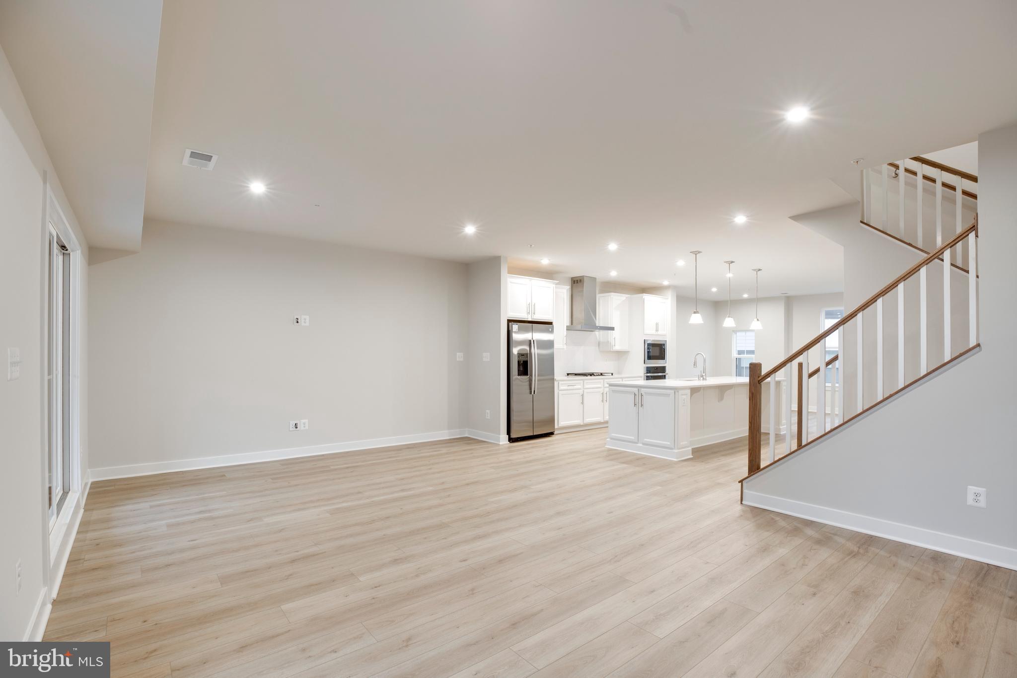 ELLIPSE AT WESTFIELDS - Residential Lease