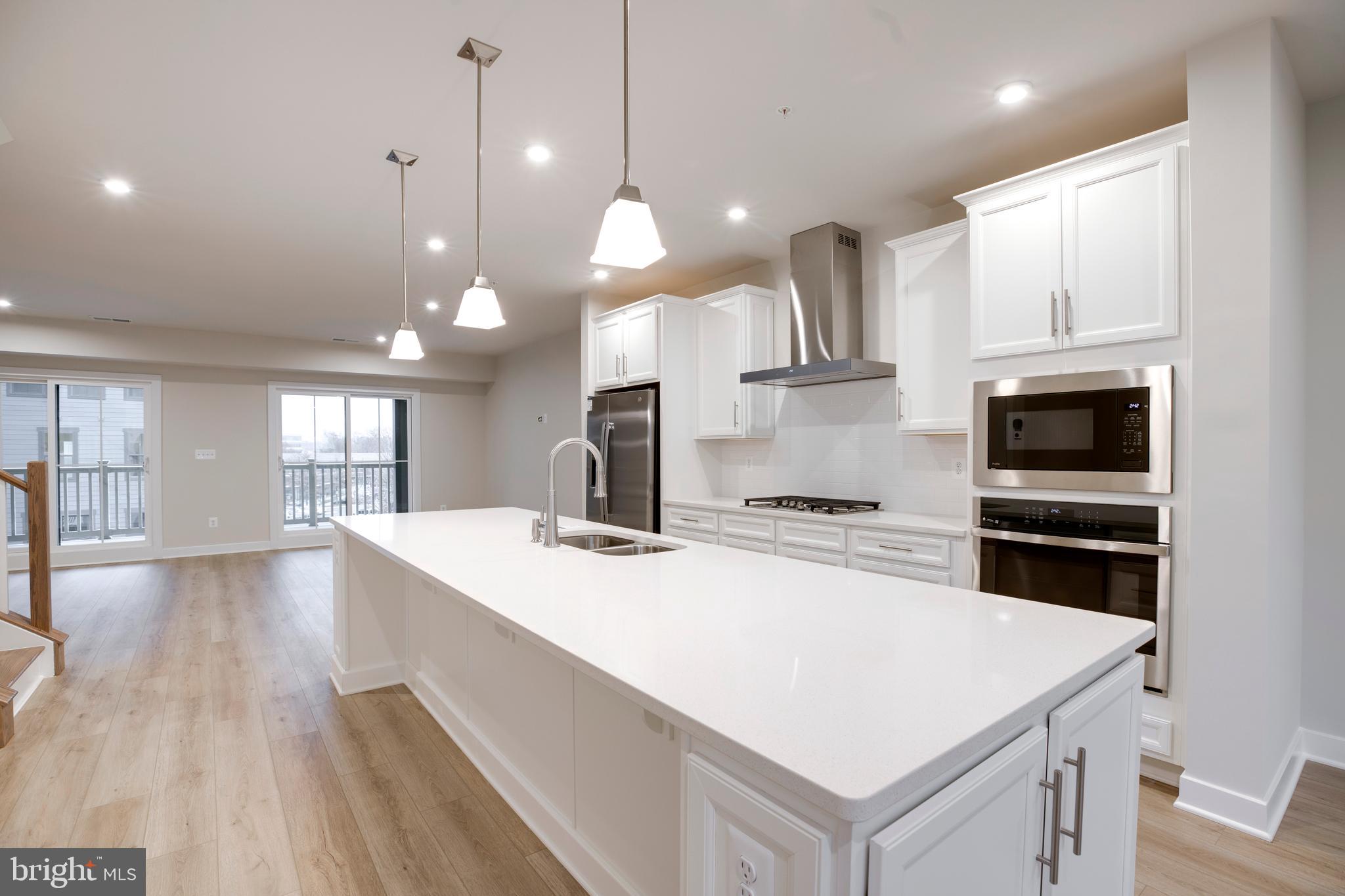 ELLIPSE AT WESTFIELDS - Residential Lease