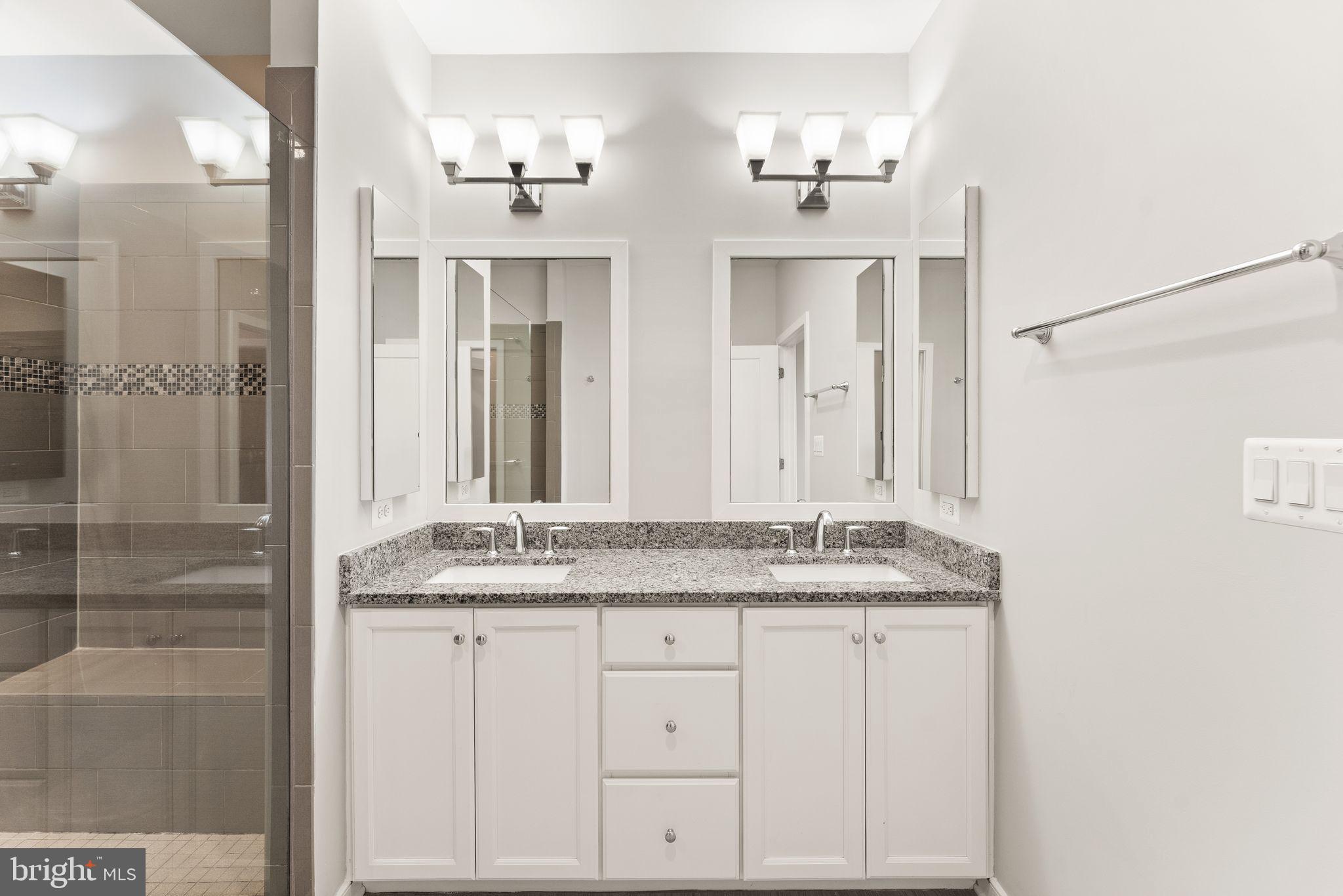 CRESCENT PLACE - Residential