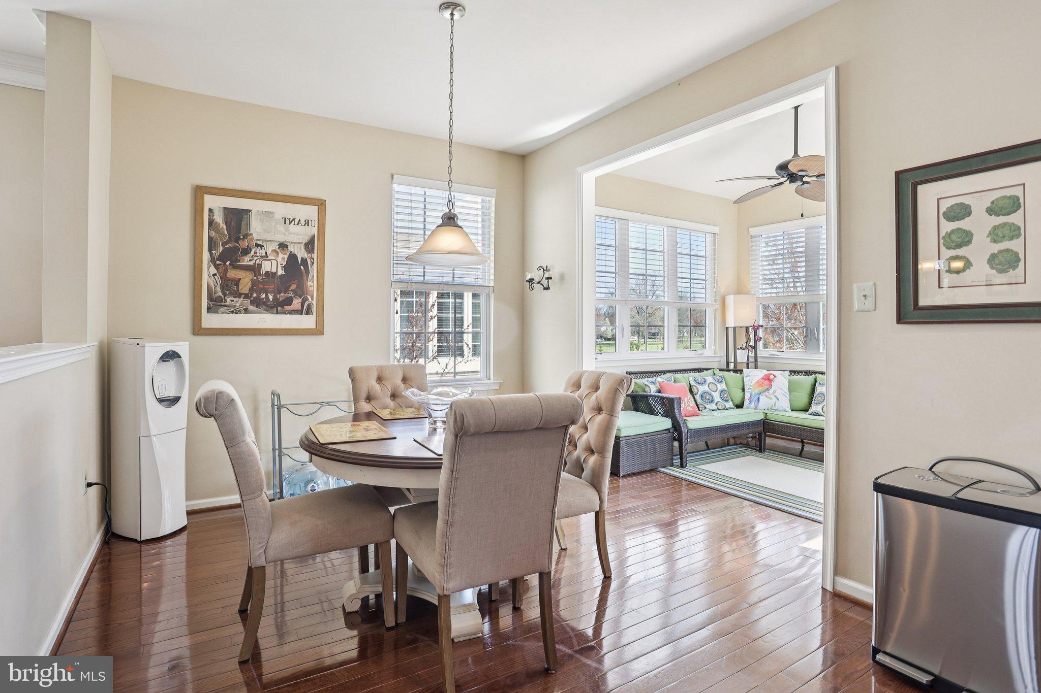 WILLIAMSON SQUARE - Residential