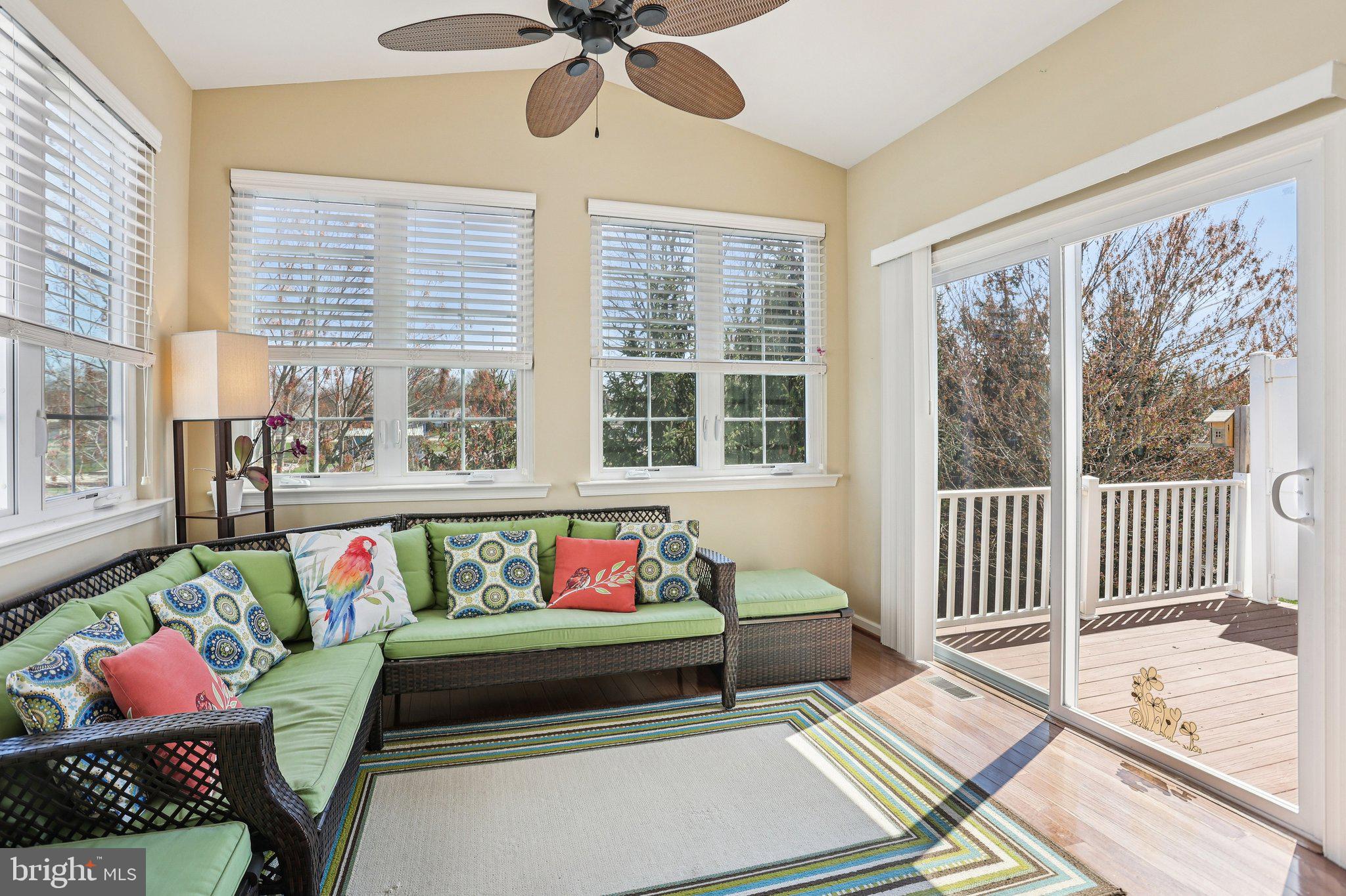 WILLIAMSON SQUARE - Residential