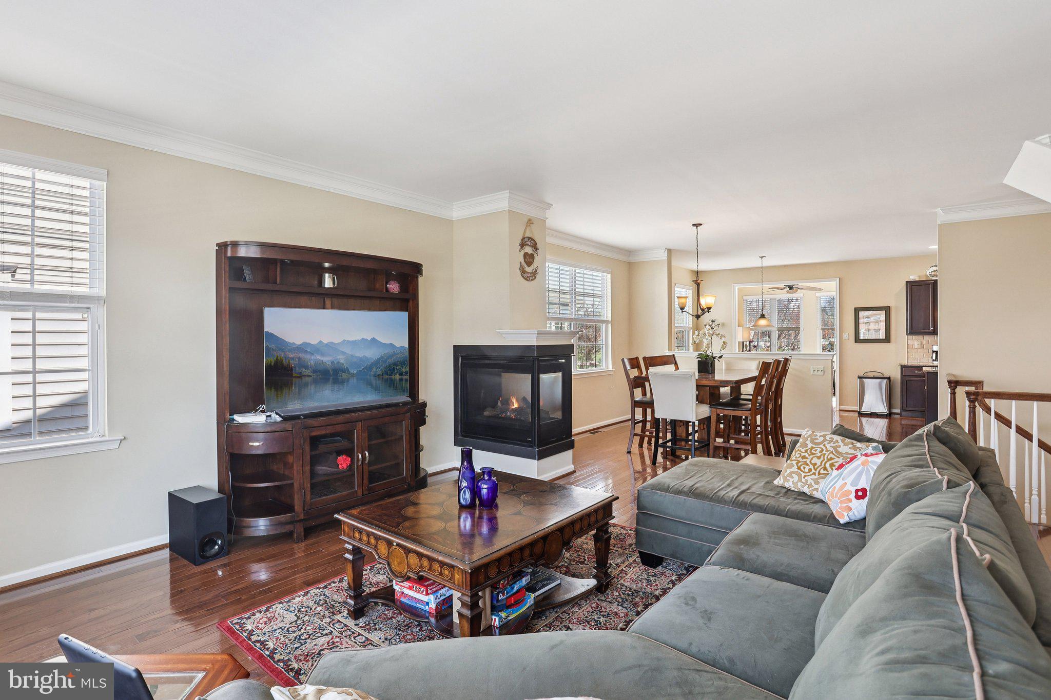 WILLIAMSON SQUARE - Residential