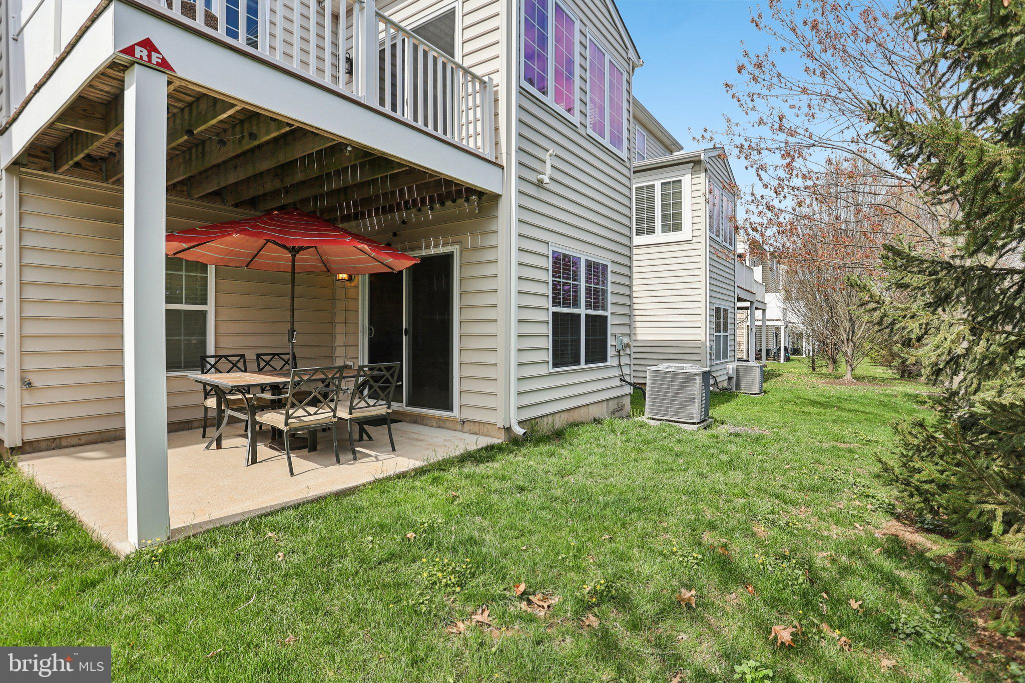 WILLIAMSON SQUARE - Residential