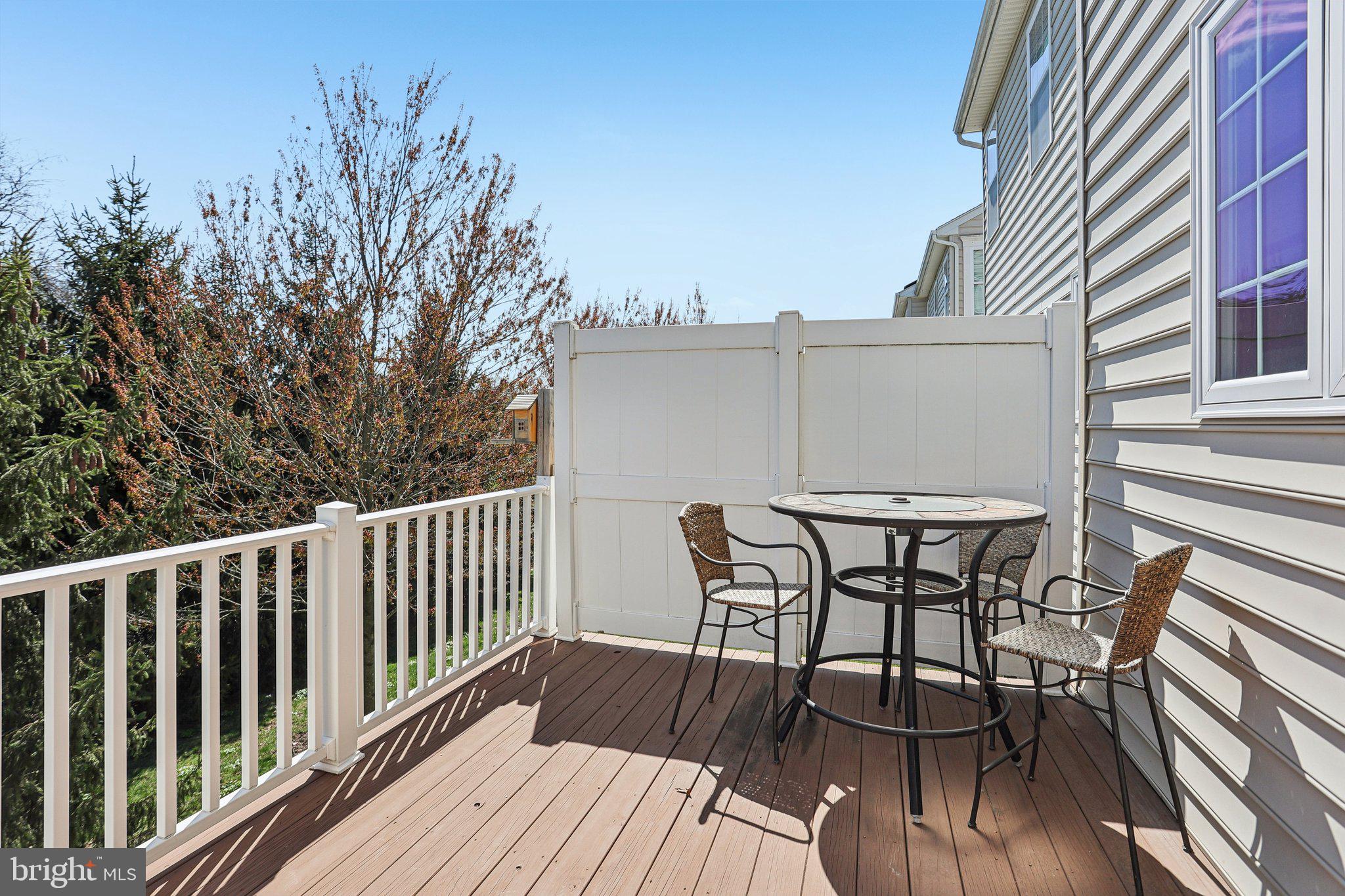 WILLIAMSON SQUARE - Residential