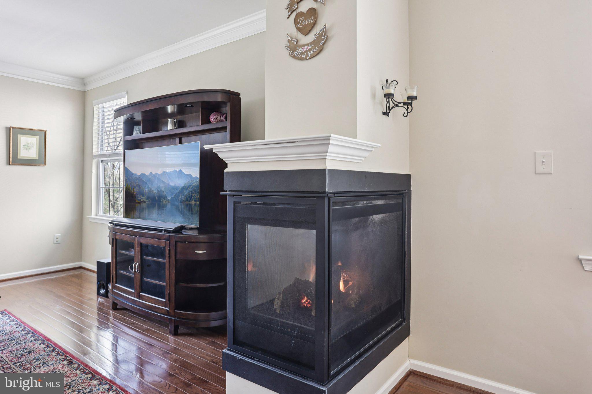 WILLIAMSON SQUARE - Residential