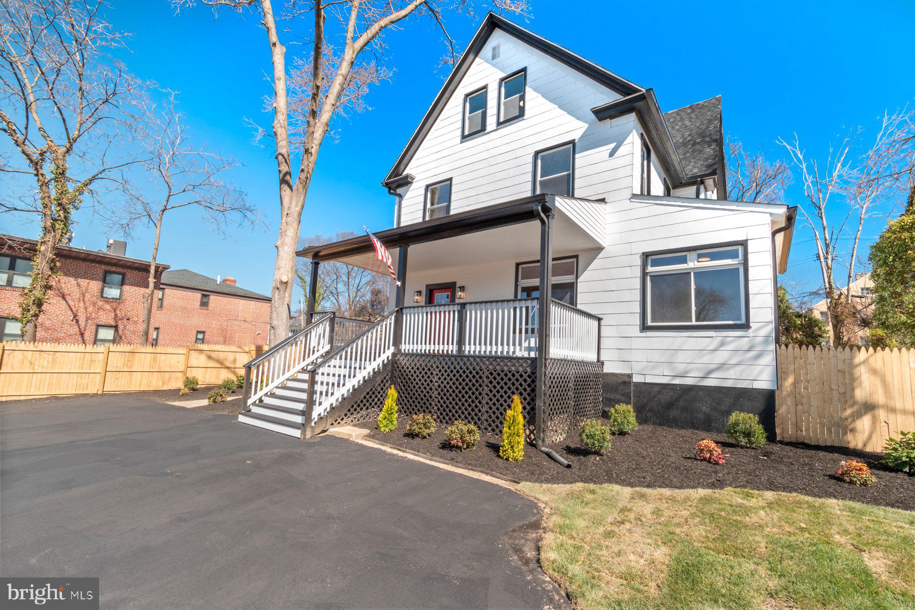 DORCHESTER - Residential