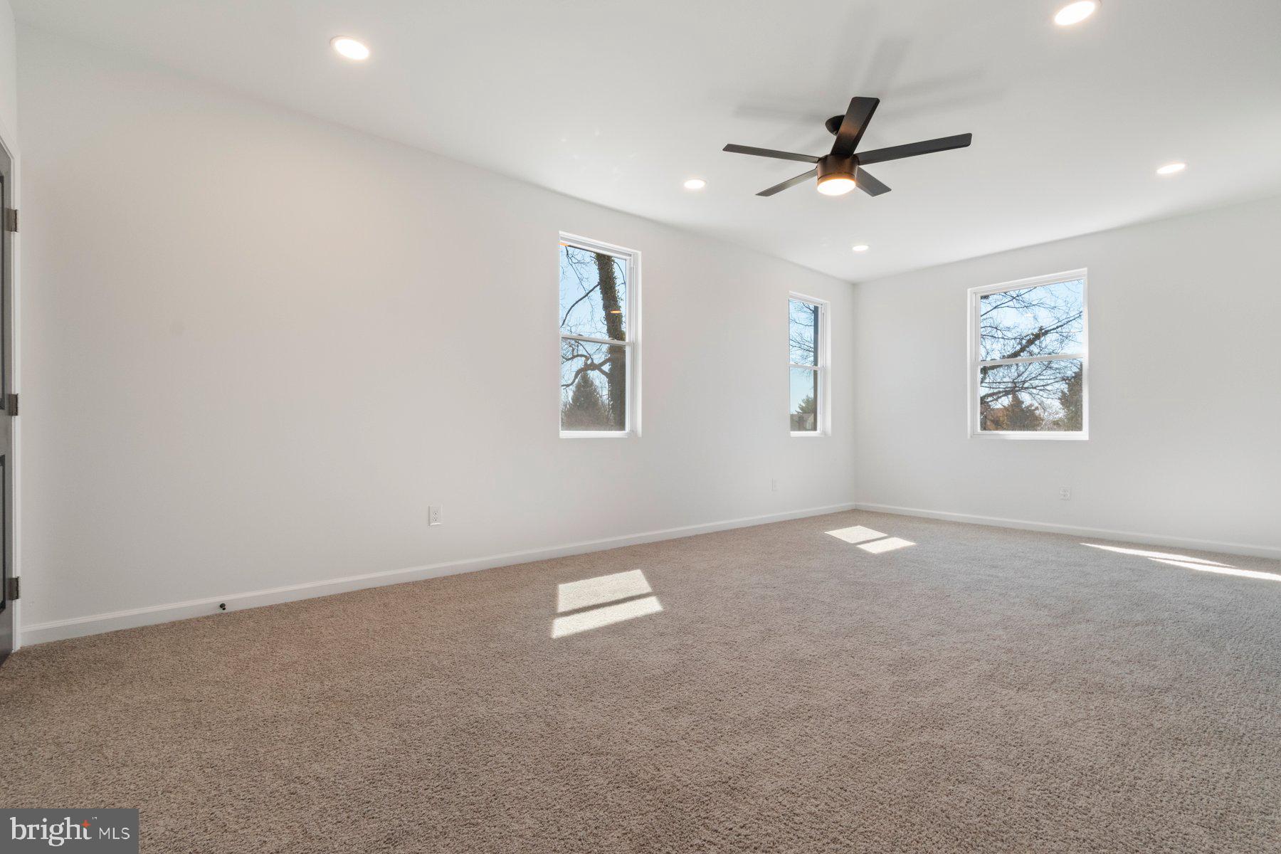 DORCHESTER - Residential