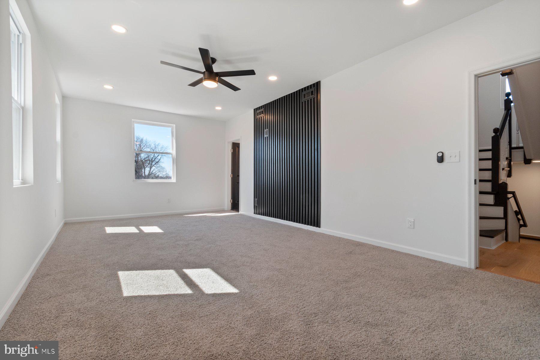 DORCHESTER - Residential