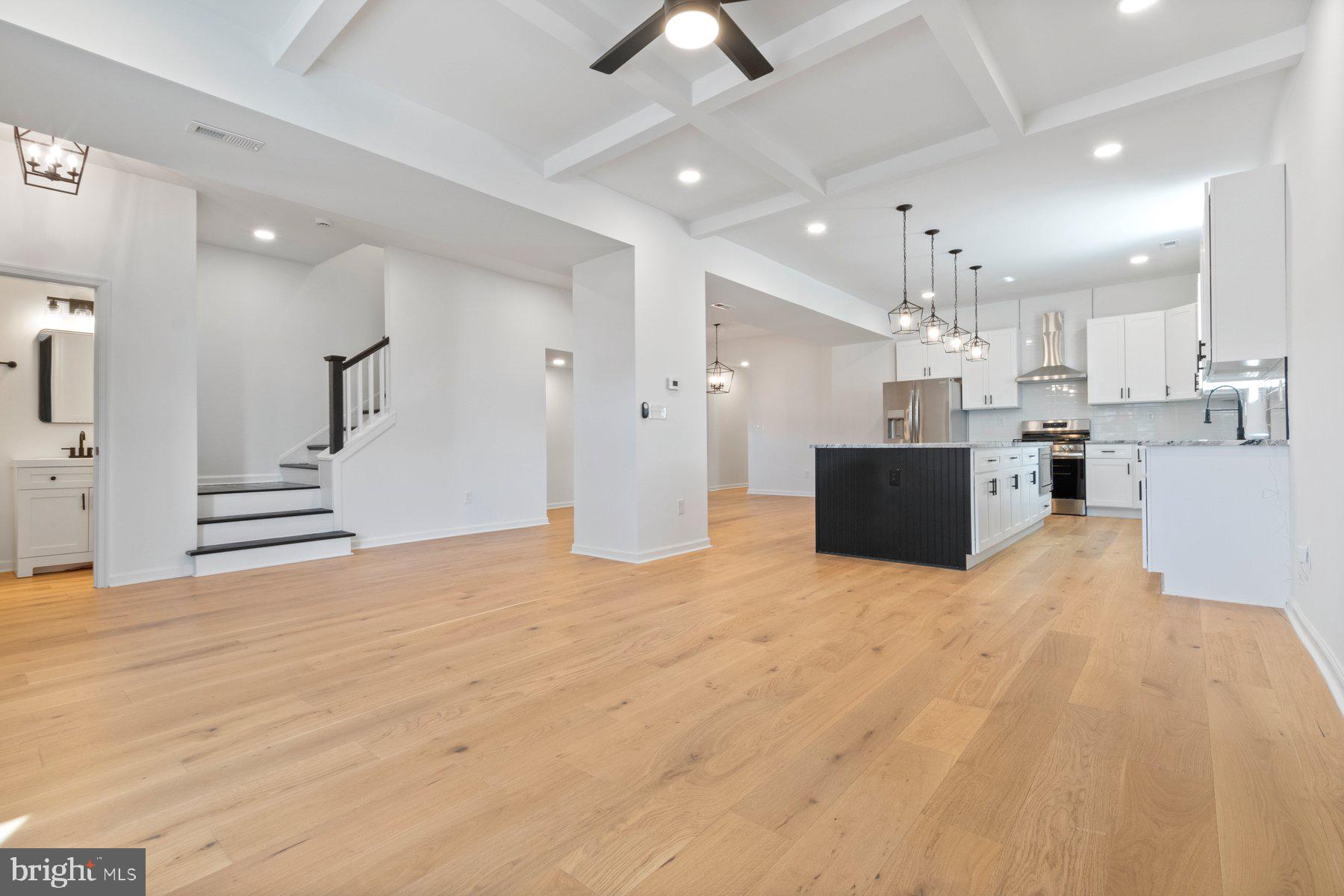 DORCHESTER - Residential