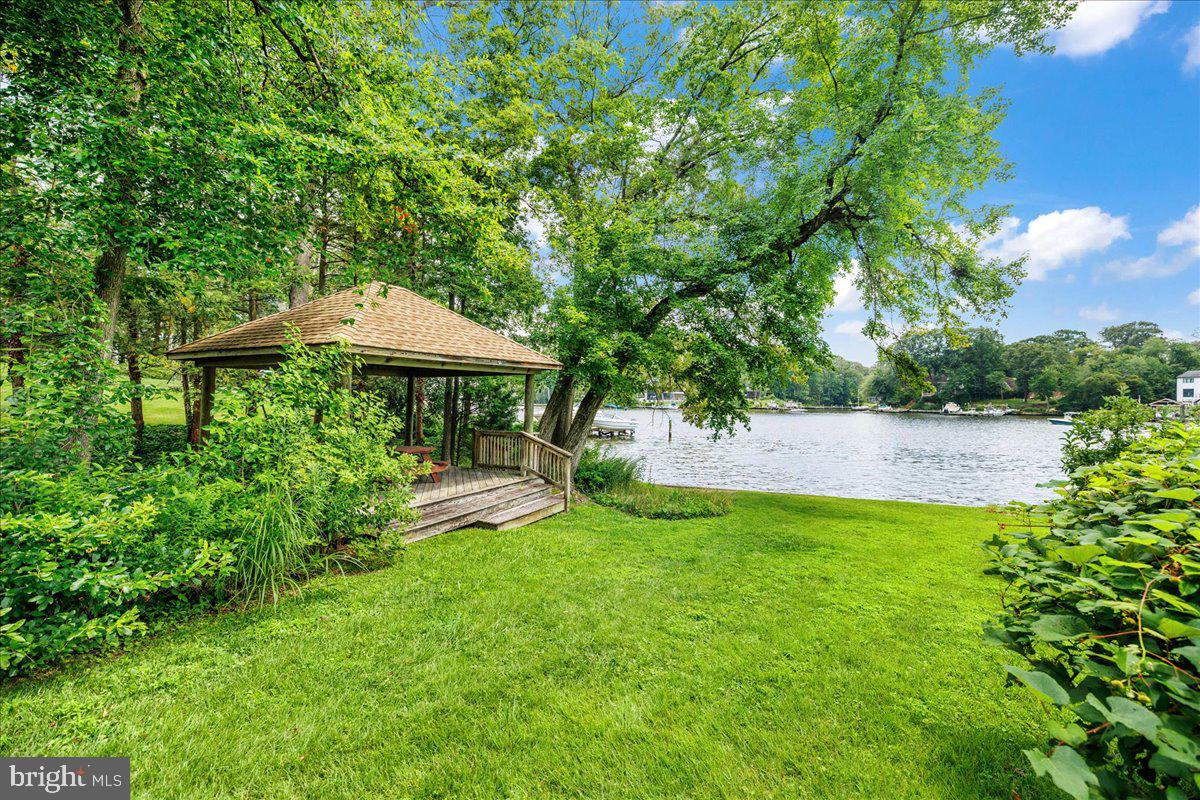 MAGOTHY BEACH - Residential