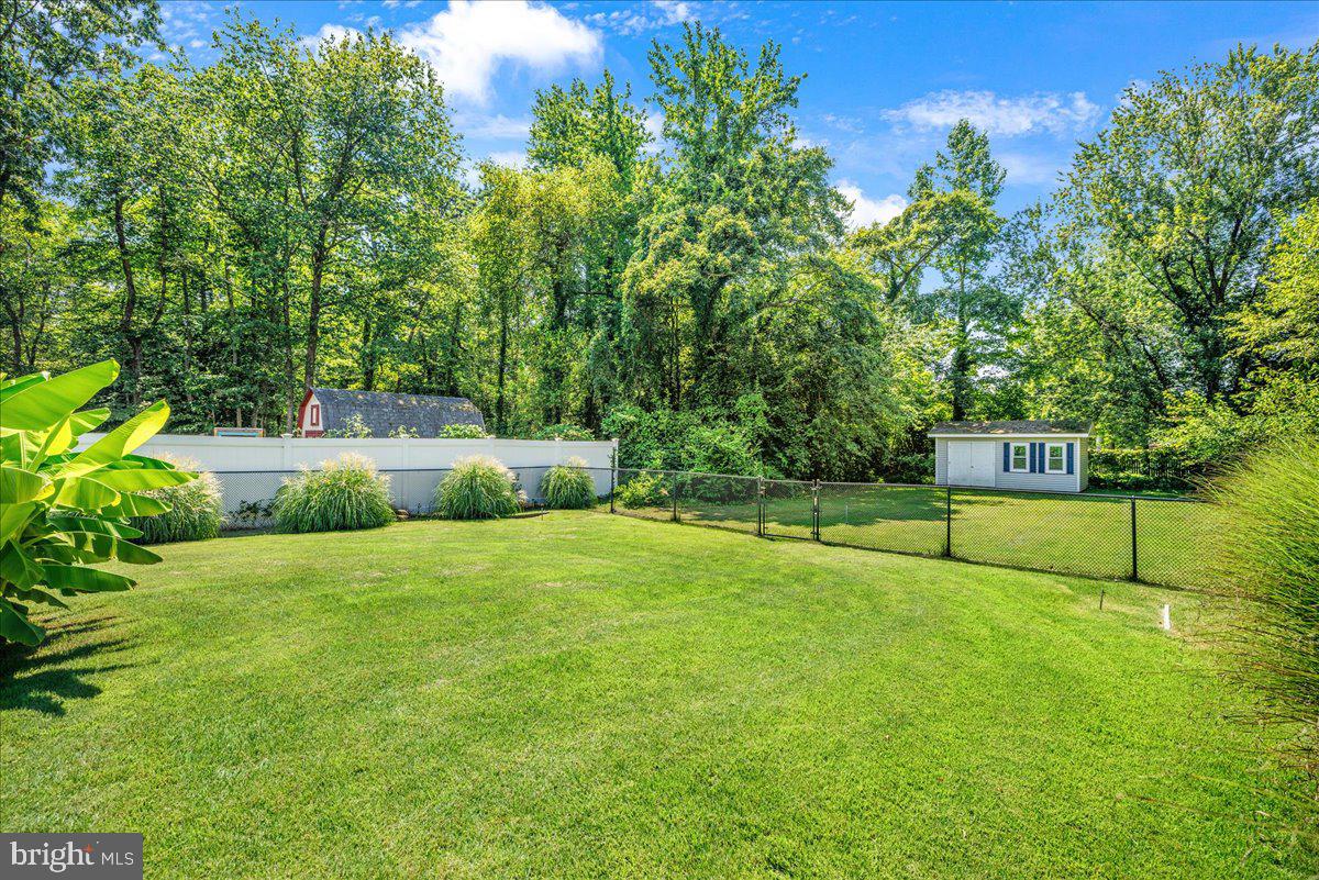 MAGOTHY BEACH - Residential