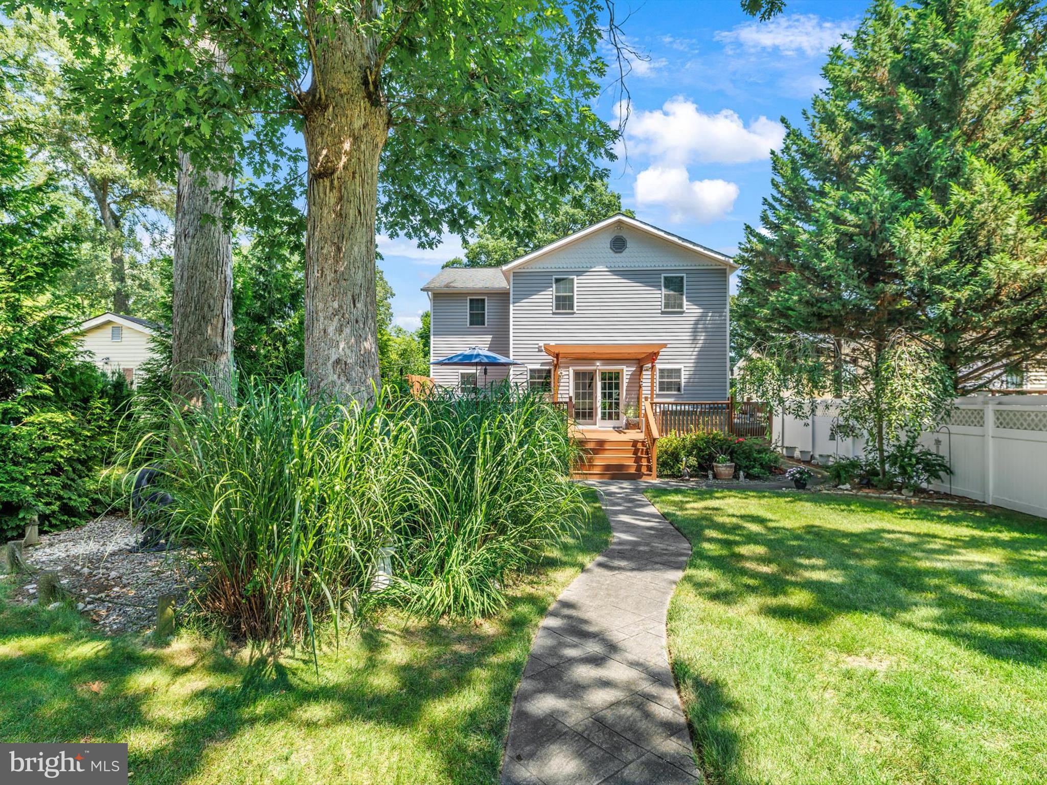 MAGOTHY BEACH - Residential