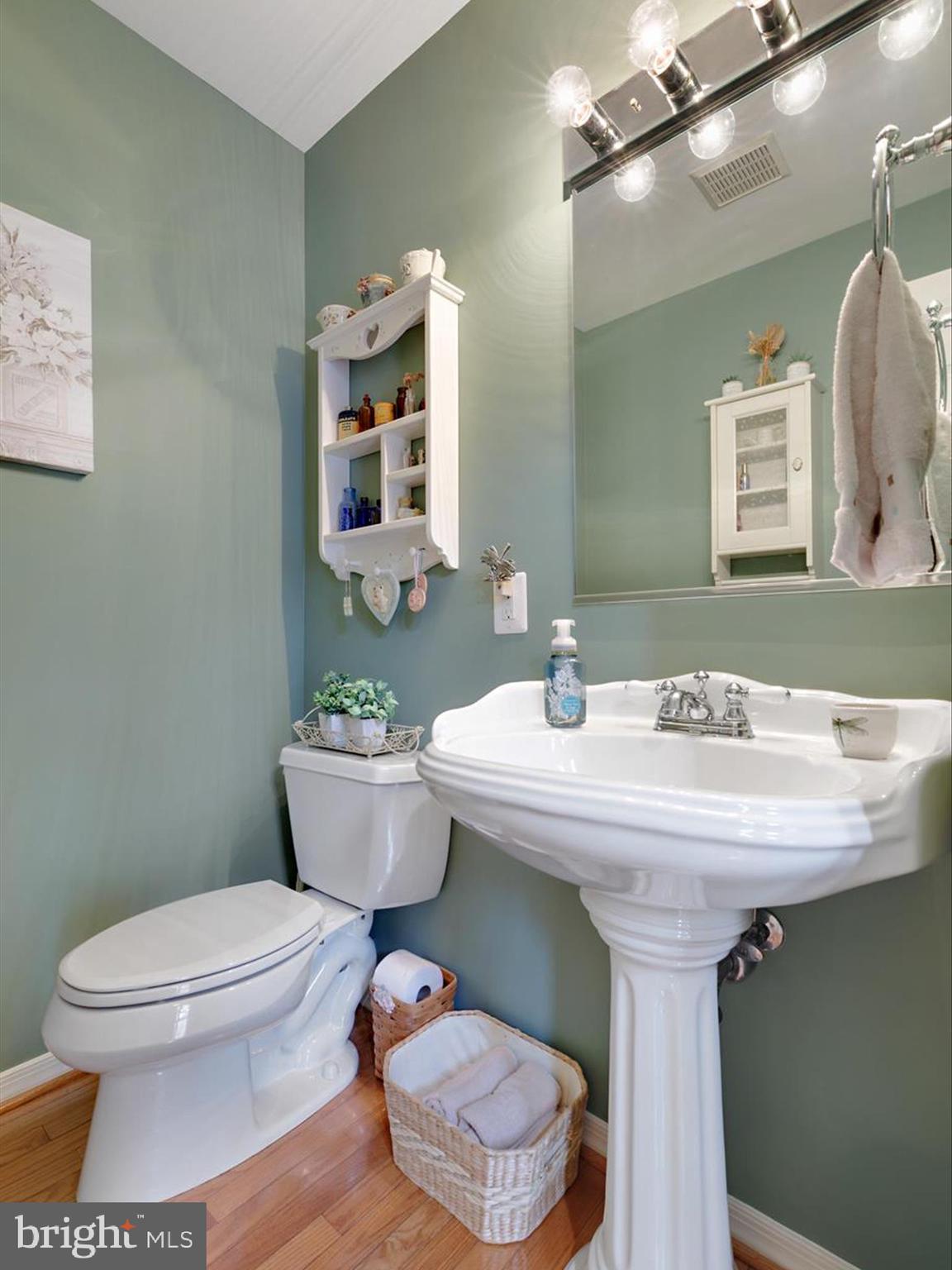 MAGOTHY BEACH - Residential