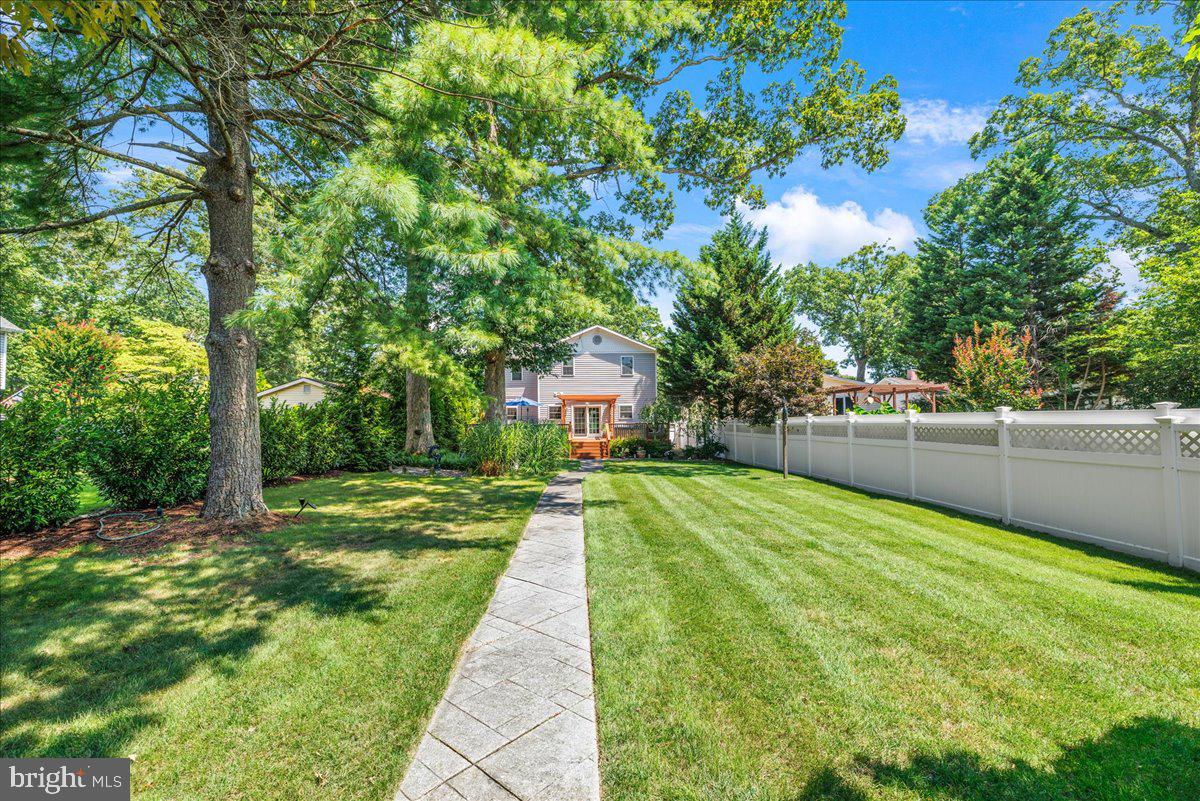 MAGOTHY BEACH - Residential