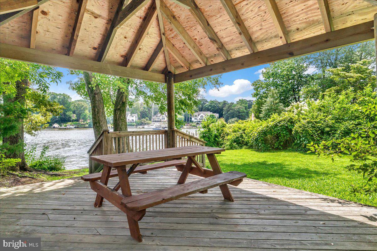MAGOTHY BEACH - Residential