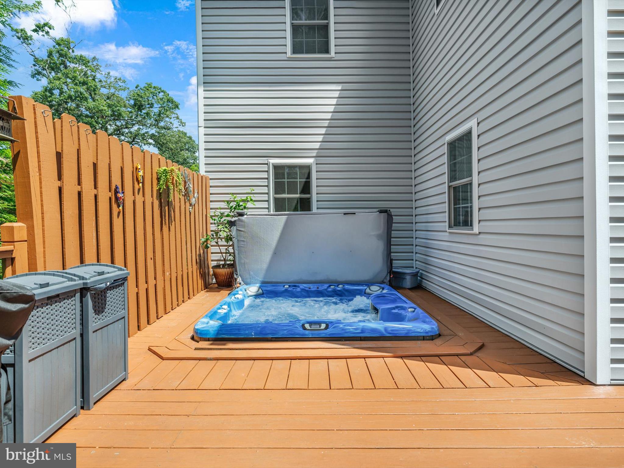 MAGOTHY BEACH - Residential