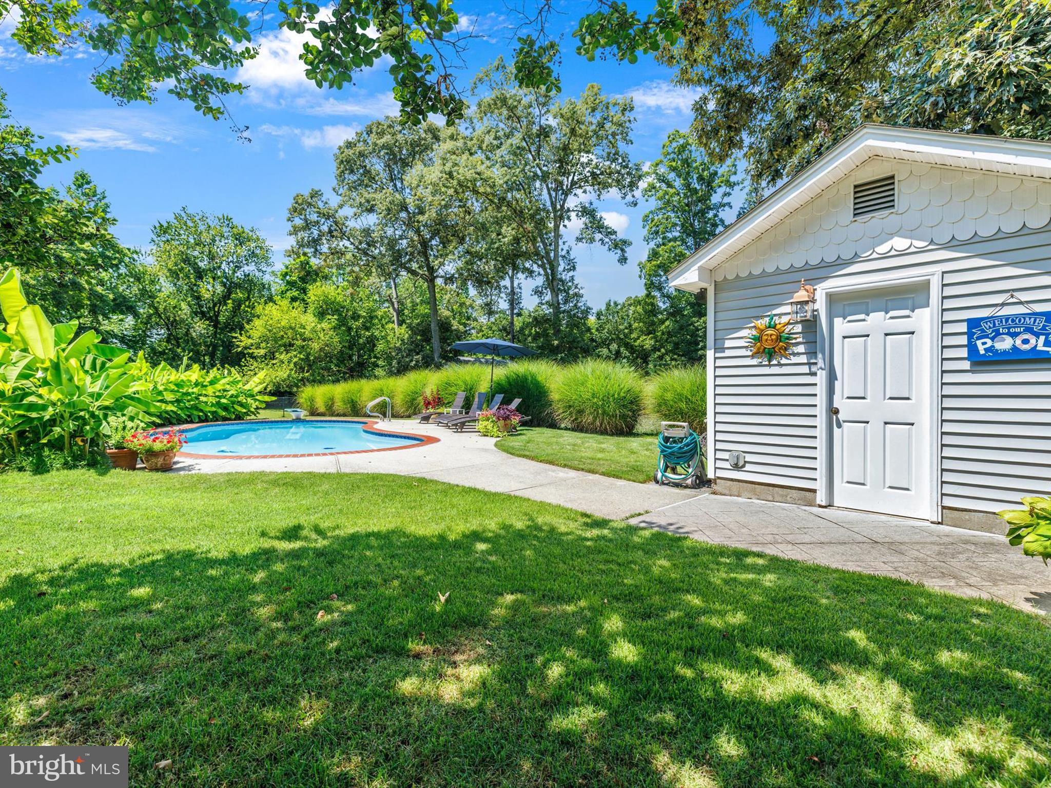 MAGOTHY BEACH - Residential