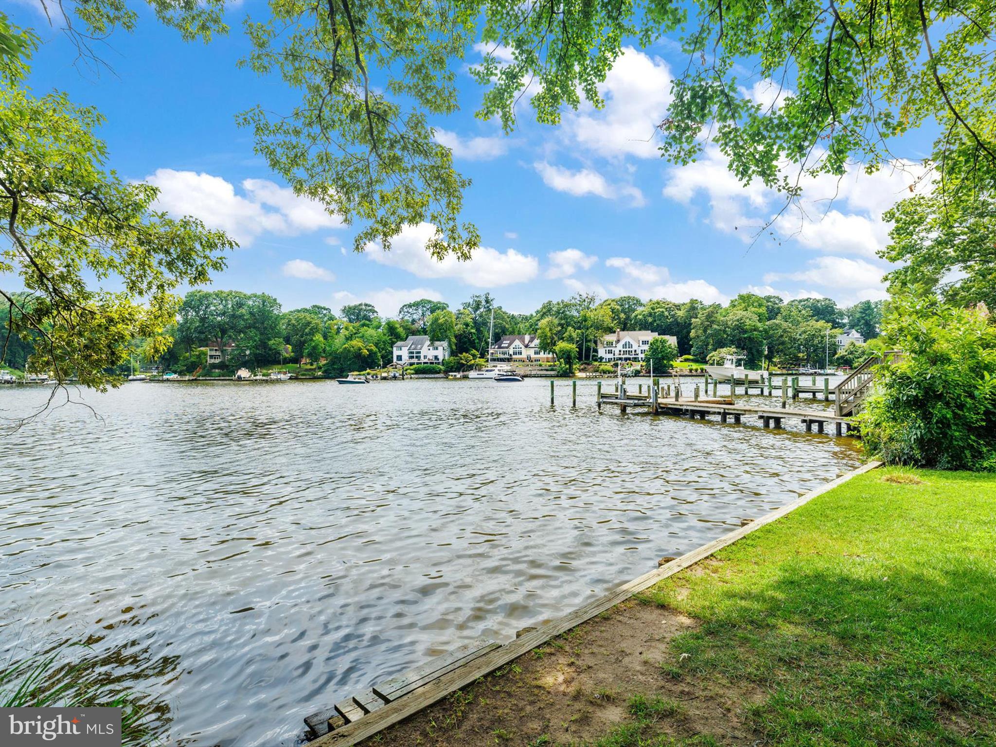 MAGOTHY BEACH - Residential
