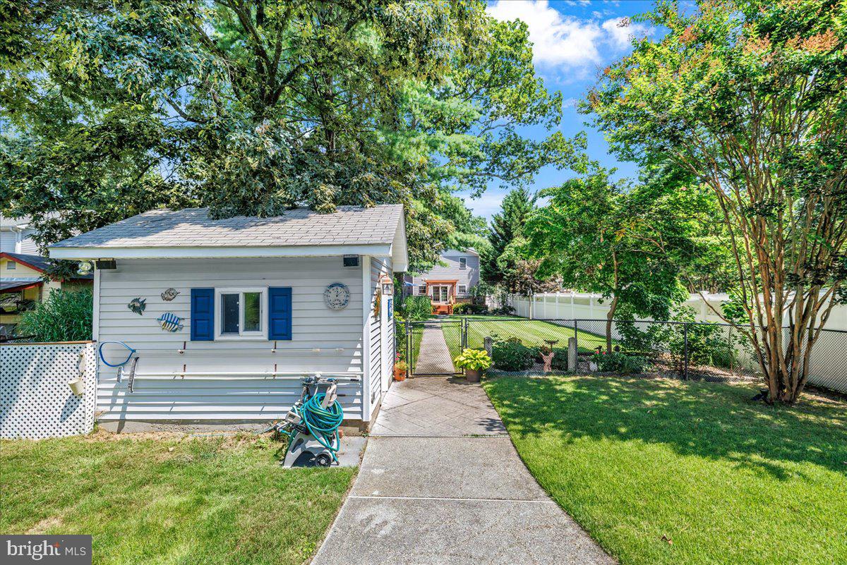 MAGOTHY BEACH - Residential