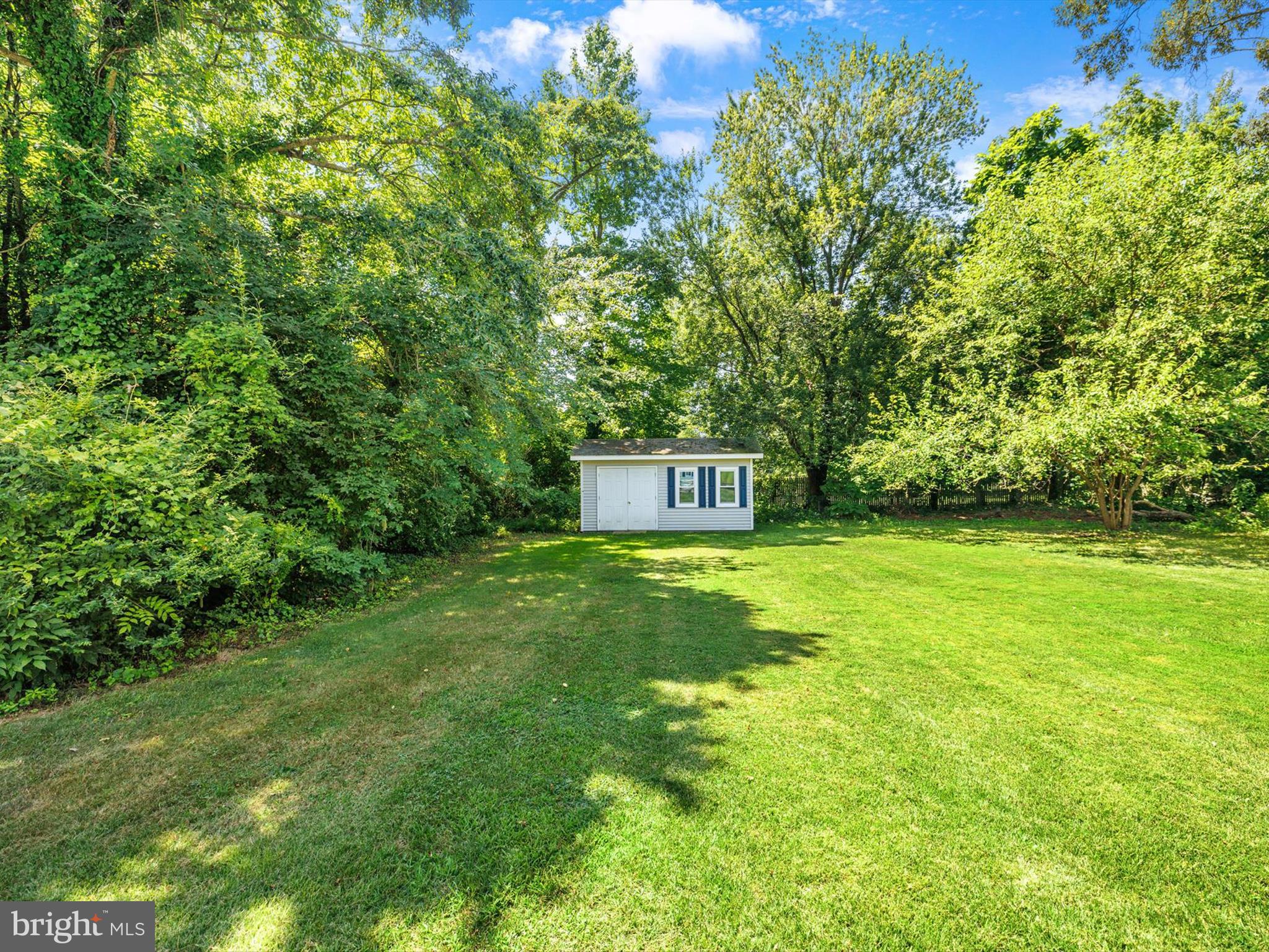 MAGOTHY BEACH - Residential