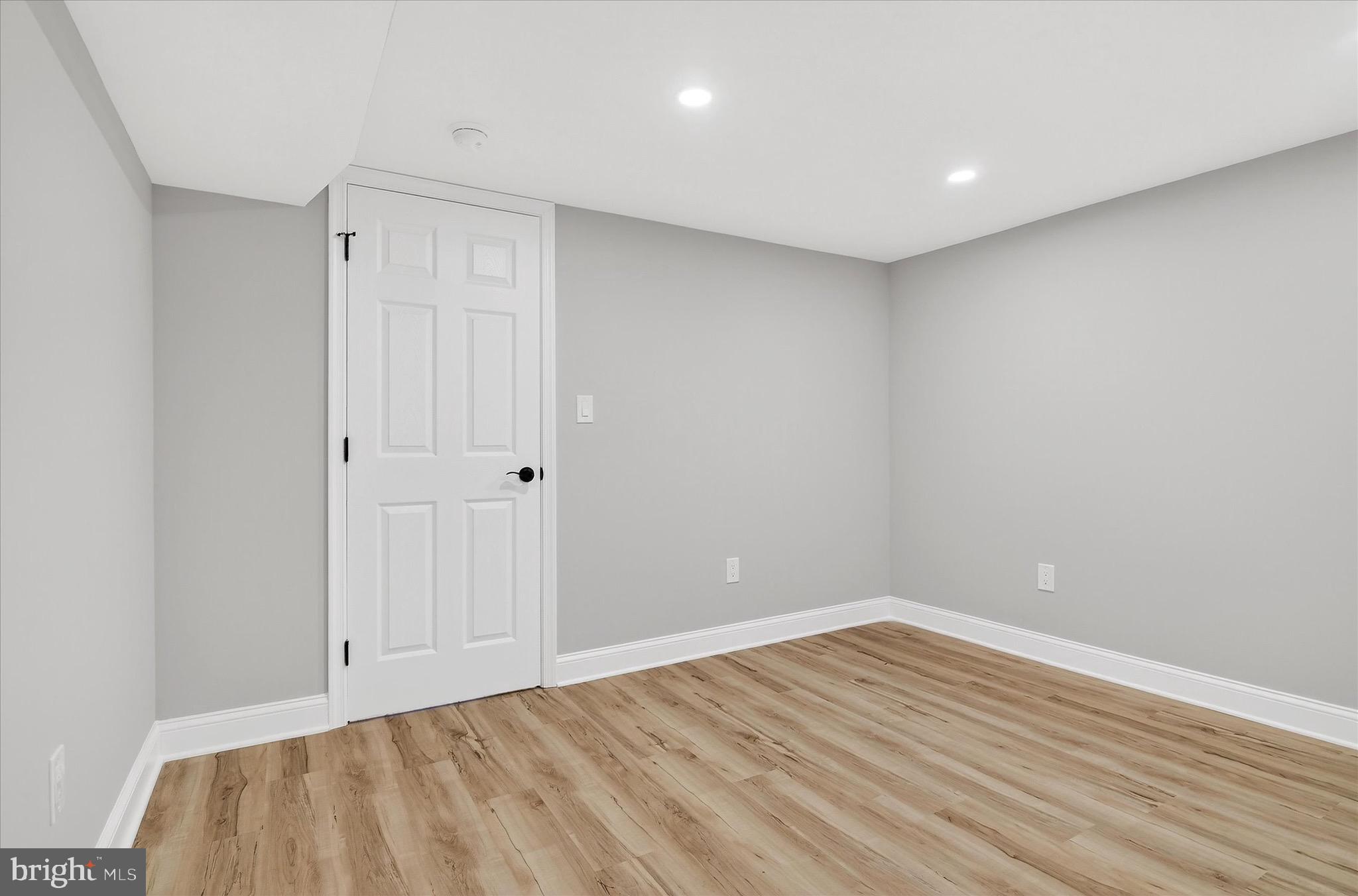 WILLET HEIGHTS - Residential