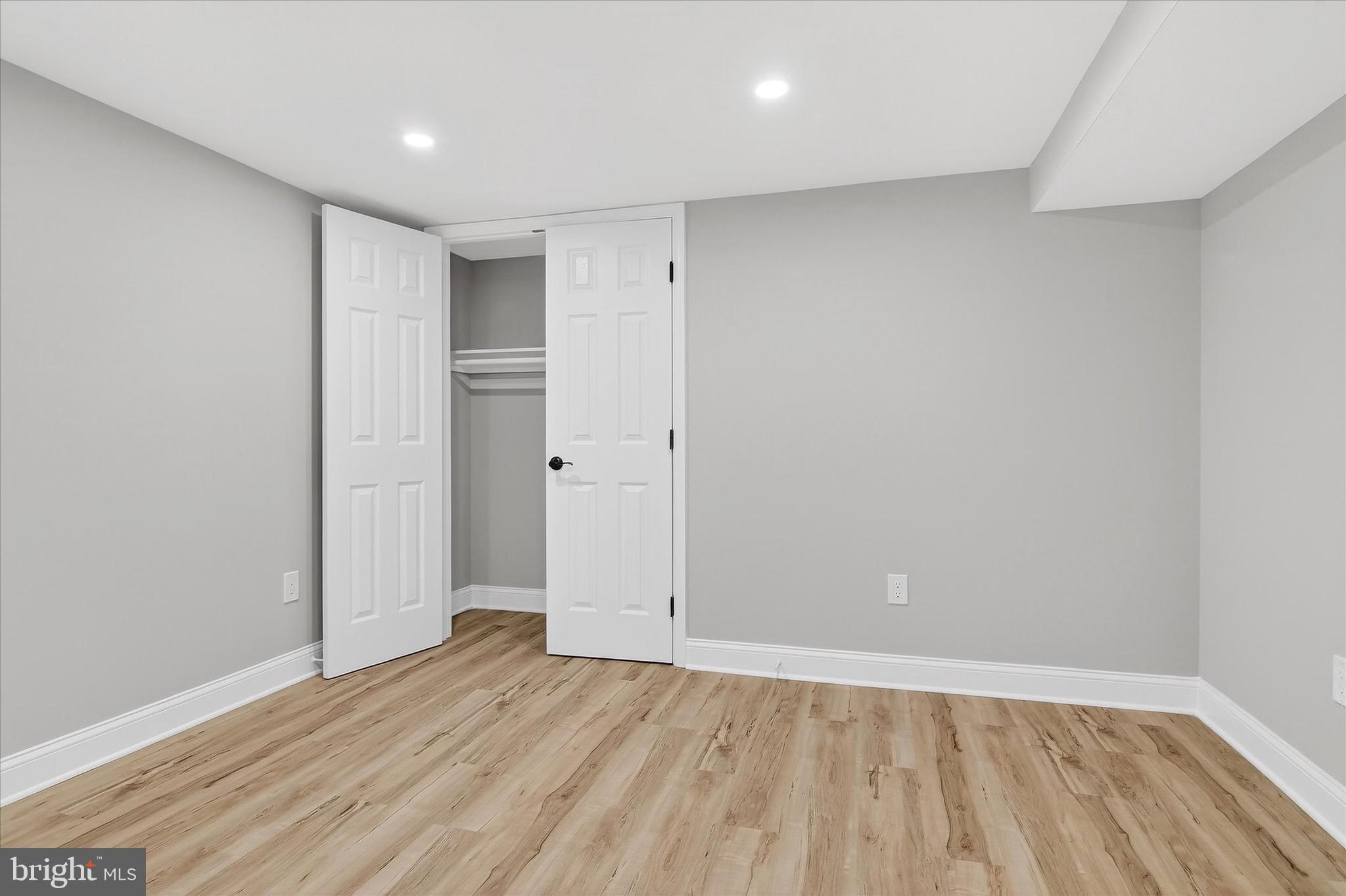 WILLET HEIGHTS - Residential